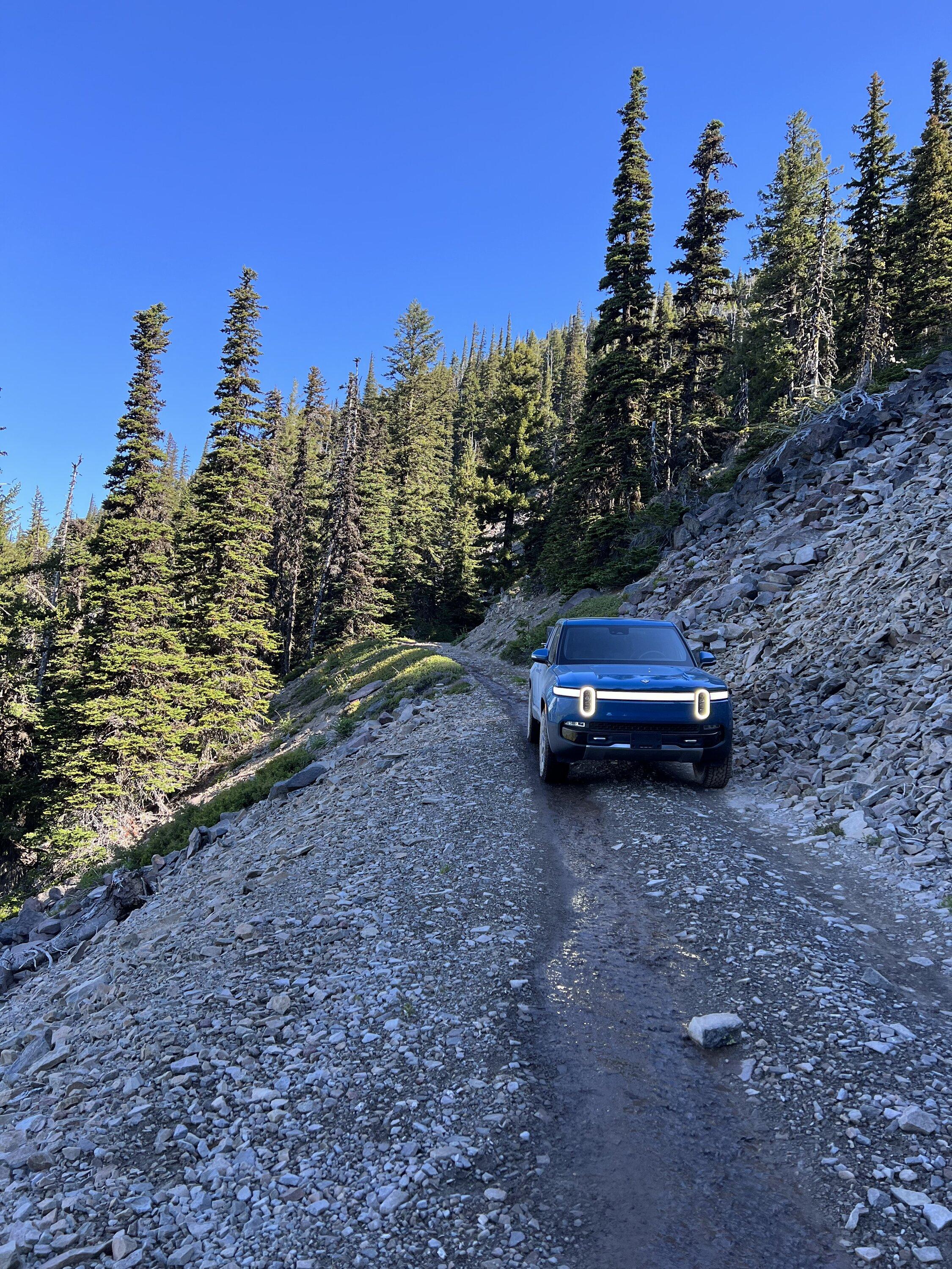 Rivian R1T R1S NW BEV Overlanding Club 065A5D9B-2E84-40E7-816C-F7889FD34033