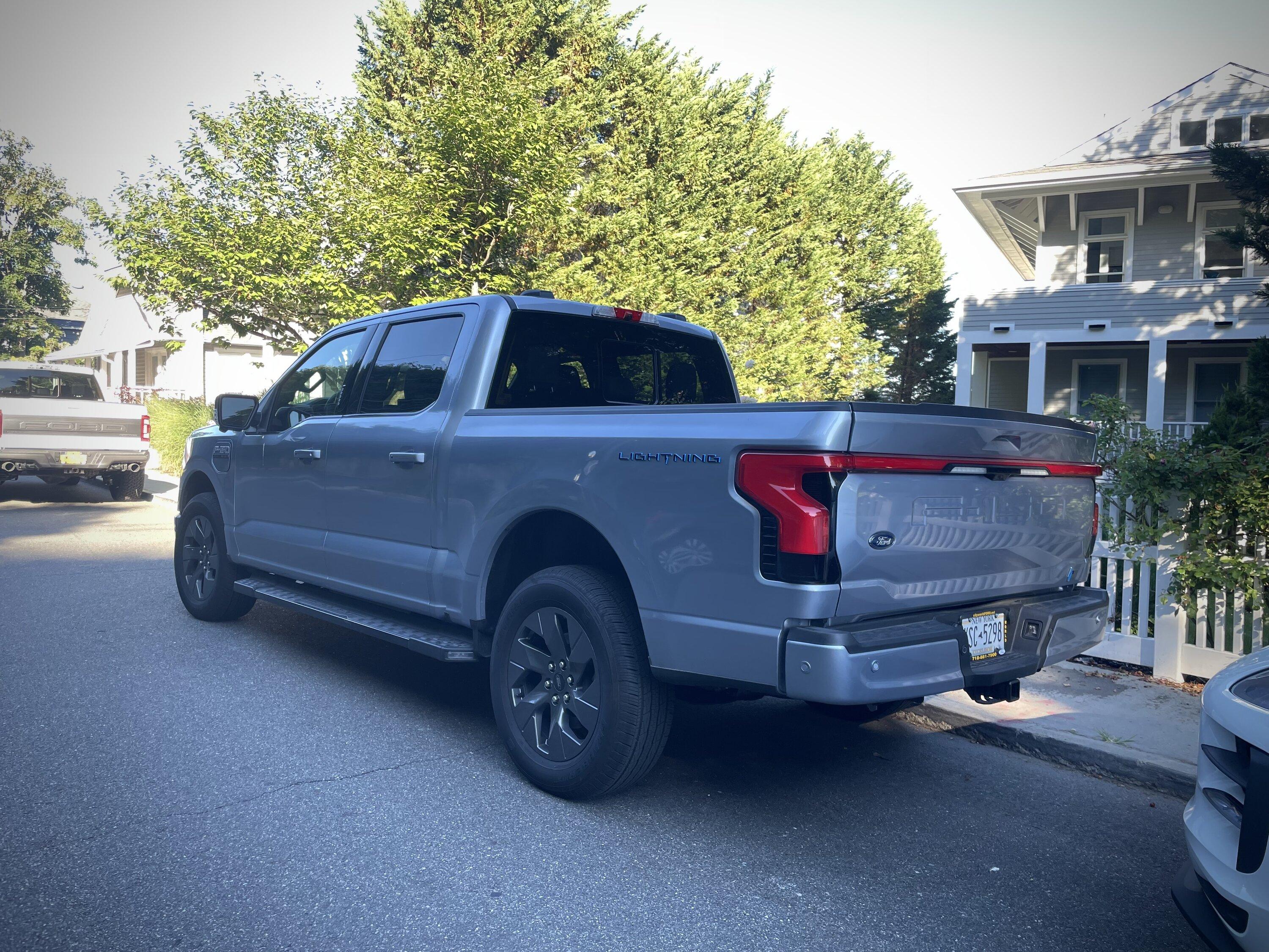 Rivian R1T R1S New order strategy advice: Dual vs Quad based 11A95A3B-6C43-41AE-A6CC-2615966771D3