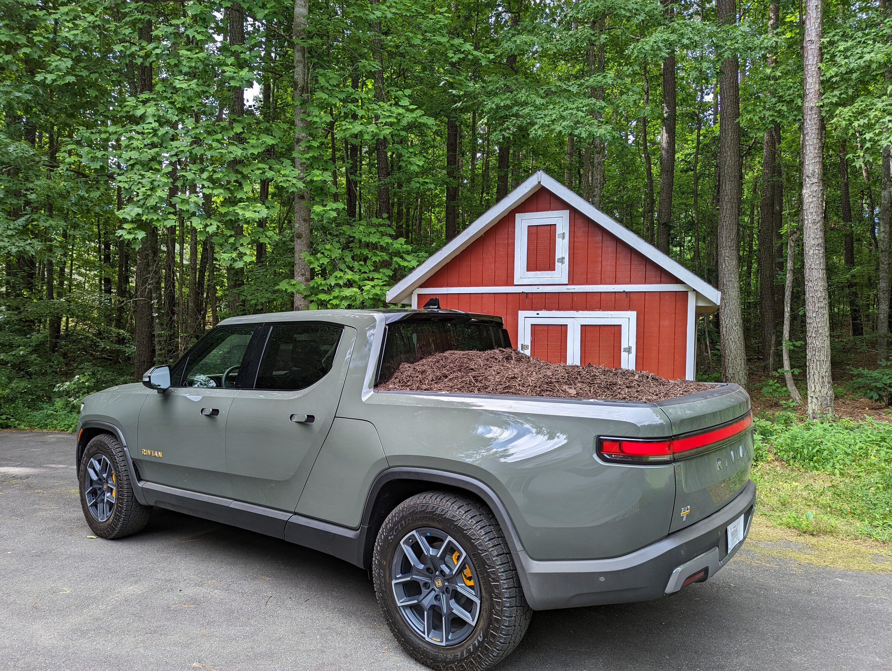 Rivian R1T R1S Using my R1T, an Adventure in trying it out as a Work Truck. (my initial review w/ pics) PXL_20220620_133718705