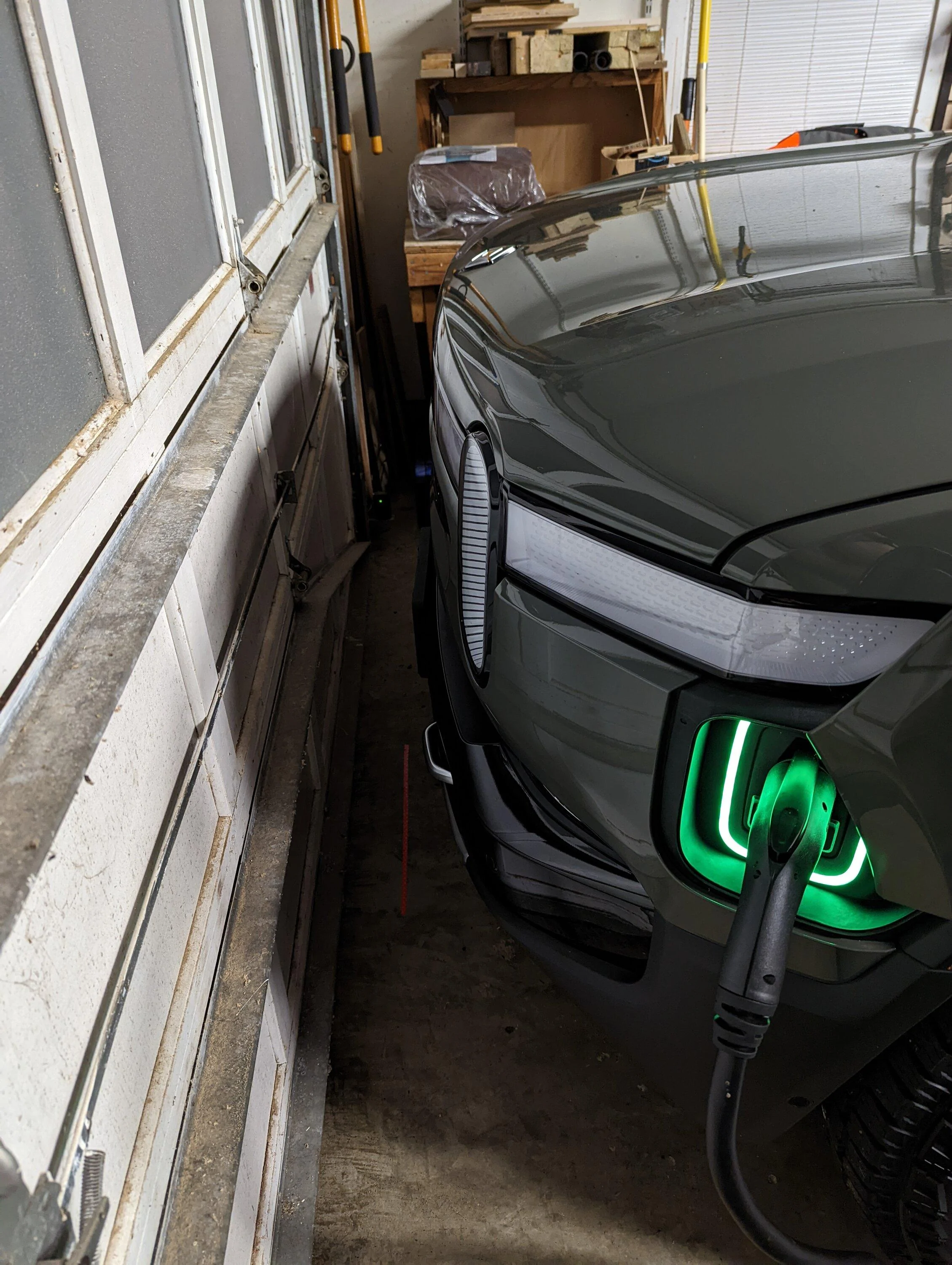 Rivian R1T R1S Using my R1T, an Adventure in trying it out as a Work Truck. (my initial review w/ pics) PXL_20220616_015032995