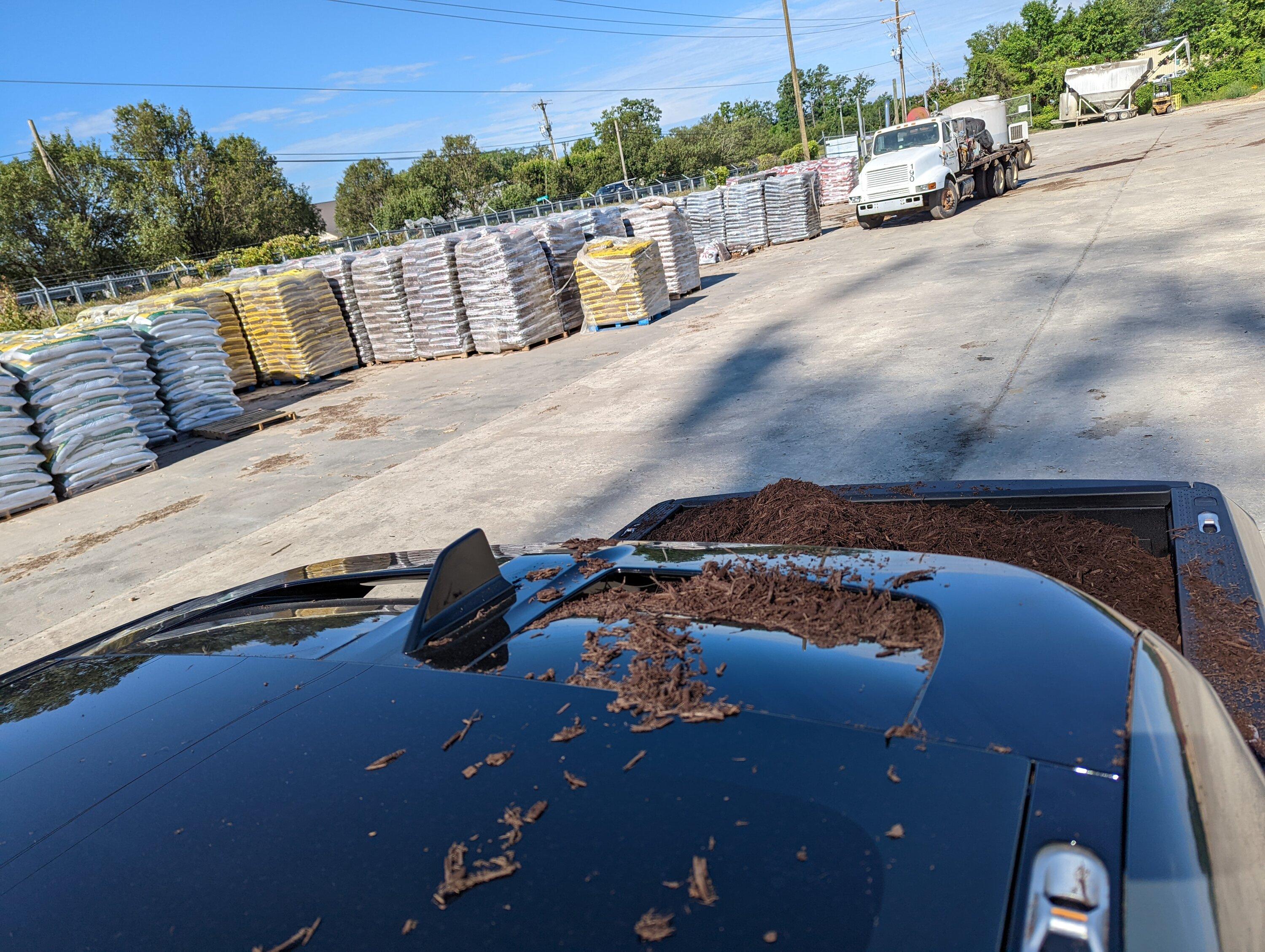 Rivian R1T R1S Using my R1T, an Adventure in trying it out as a Work Truck. (my initial review w/ pics) PXL_20220620_130748914