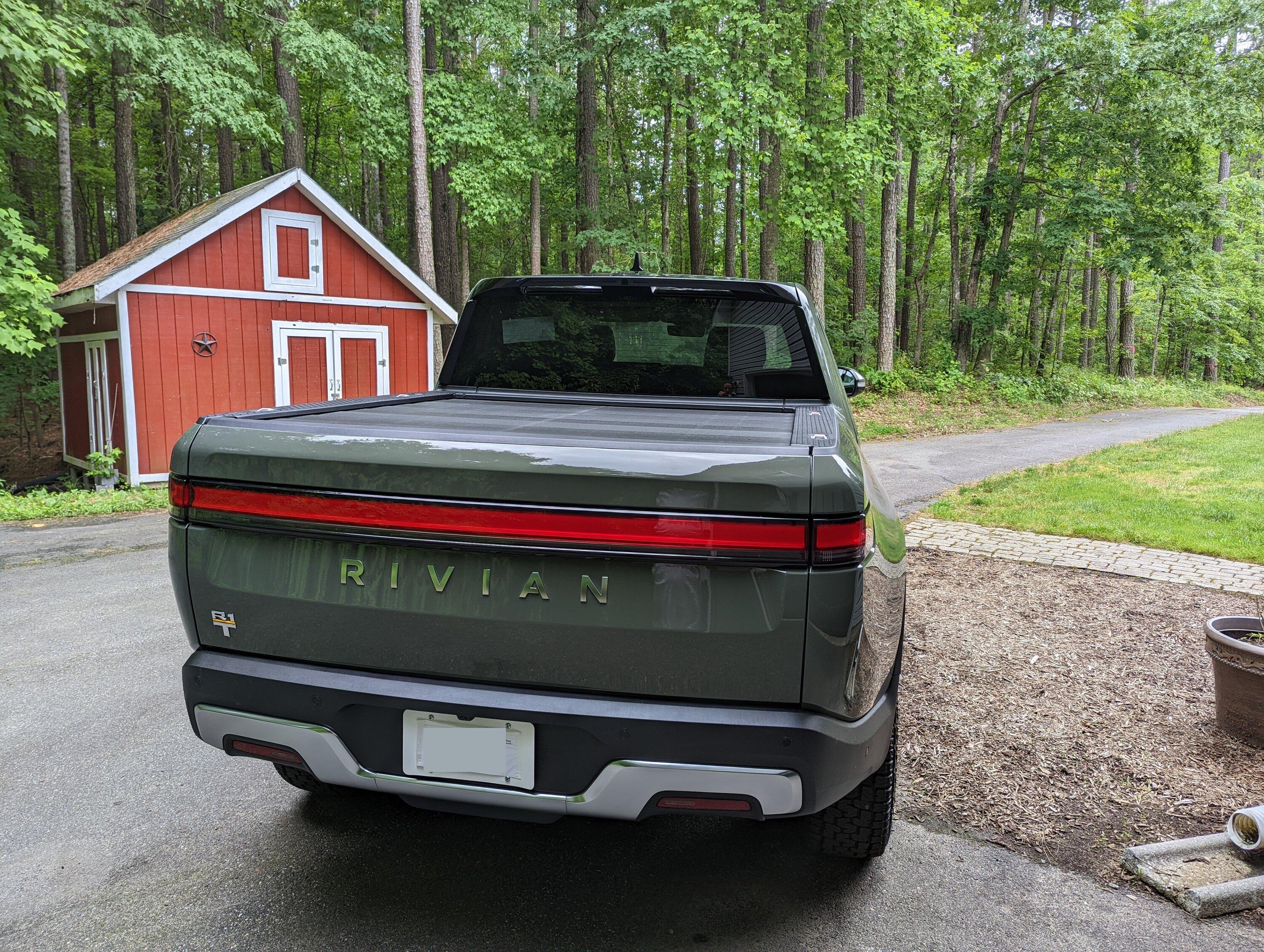 Rivian R1T R1S Using my R1T, an Adventure in trying it out as a Work Truck. (my initial review w/ pics) PXL_20220614_164427471