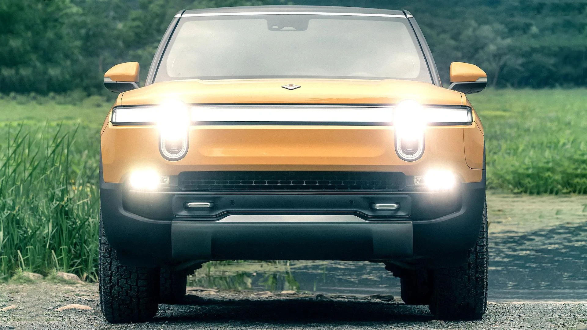 Rivian R1T R1S R1S Media Pics (Motor Trend) mt1 (1)