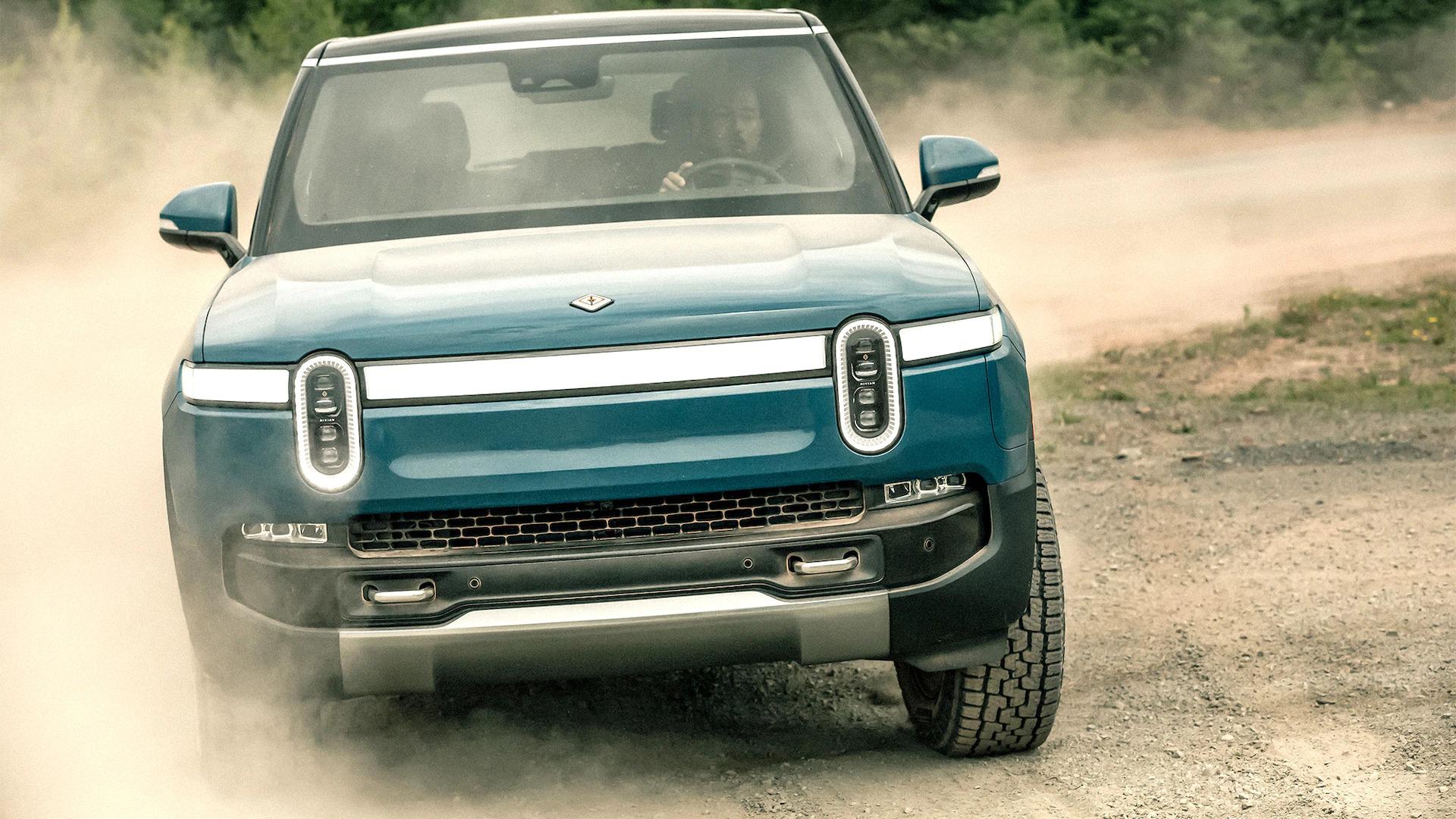 Rivian R1T R1S R1S Media Pics (Motor Trend) mt1 (8)