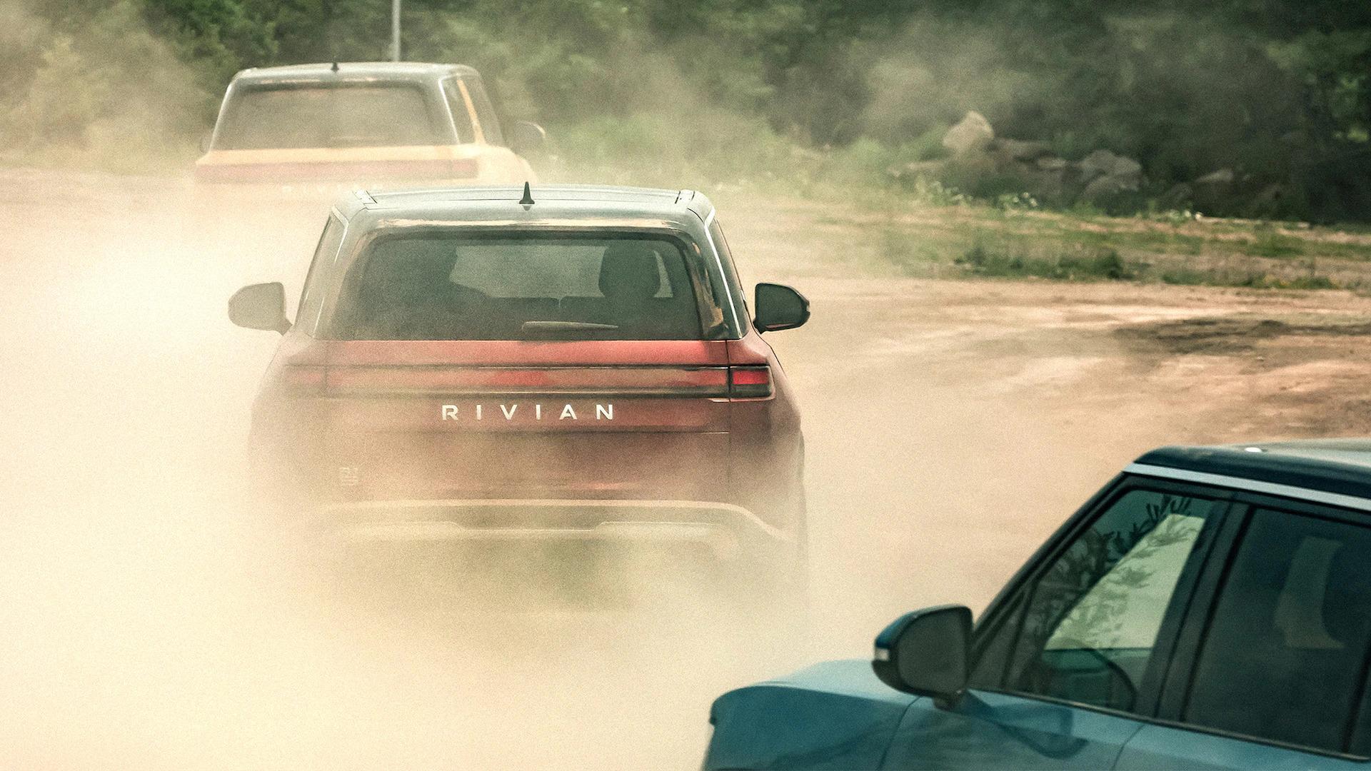 Rivian R1T R1S R1S Media Pics (Motor Trend) mt1 (11)