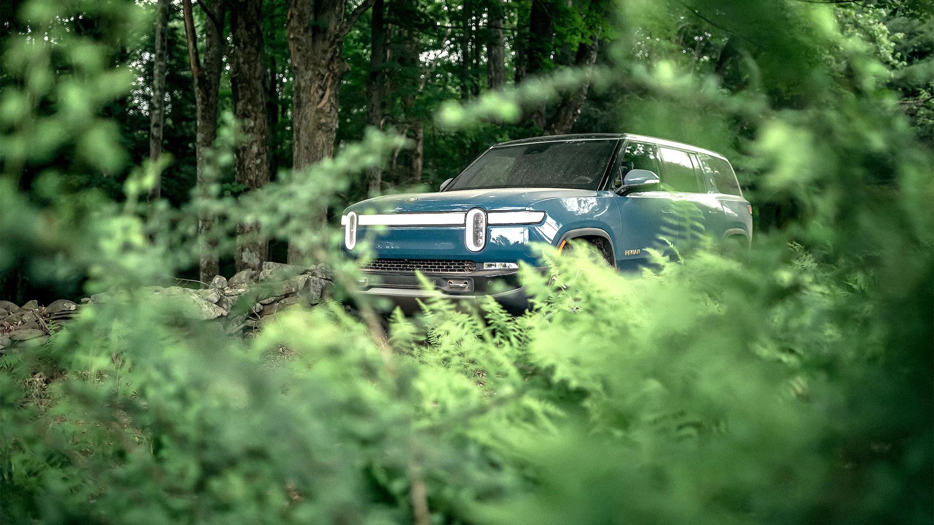 Rivian R1T R1S R1S Media Pics (Motor Trend) mt1 (12)