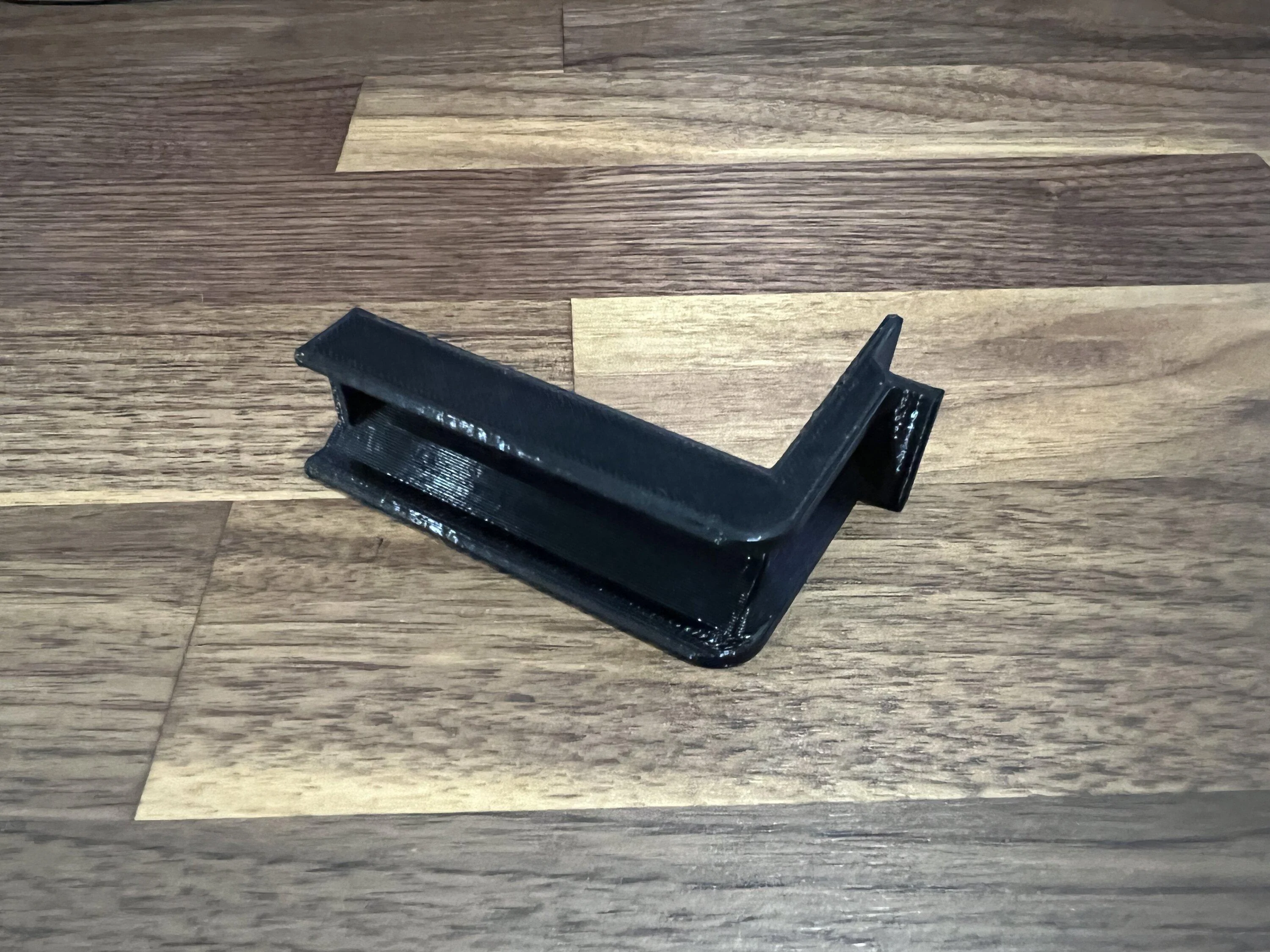 Rivian R1T R1S Mounting a cell phone.  Has anyone done it? IMG_0503