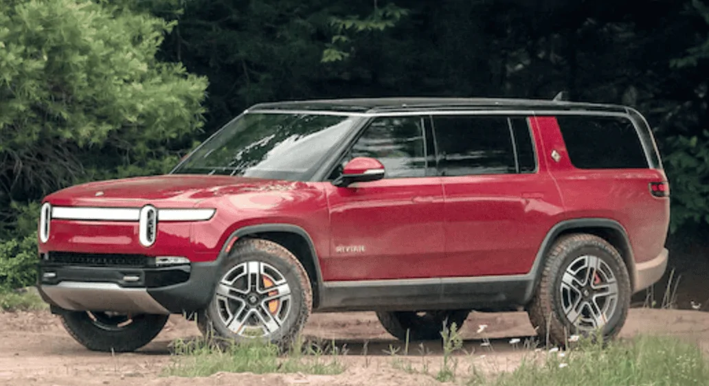 Rivian R1T R1S RED CANYON Rivian Photos Screen Shot 2022-07-08 at 4.28.00 AM