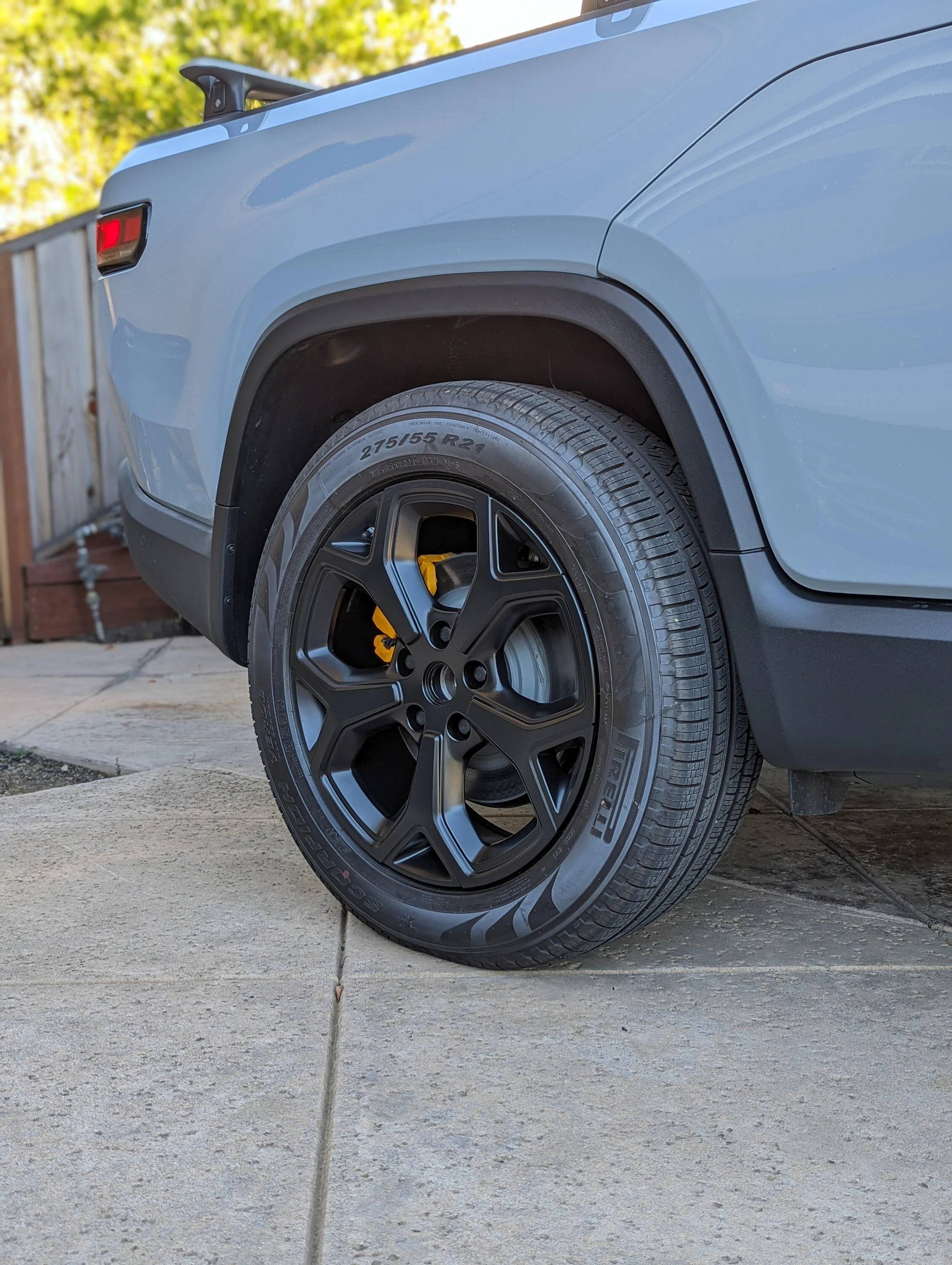 Rivian R1T R1S Satin Black Powder Coated Rivian Factory 21" Wheels PXL_20220708_010631428.PORTRAIT