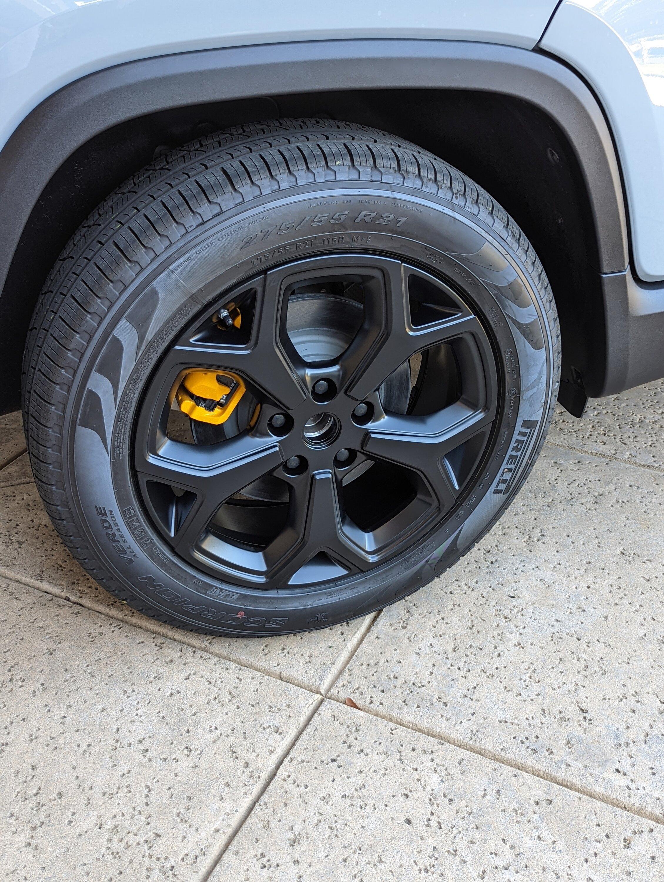Rivian R1T R1S Satin Black Powder Coated Rivian Factory 21" Wheels PXL_20220708_010639017.PORTRAIT