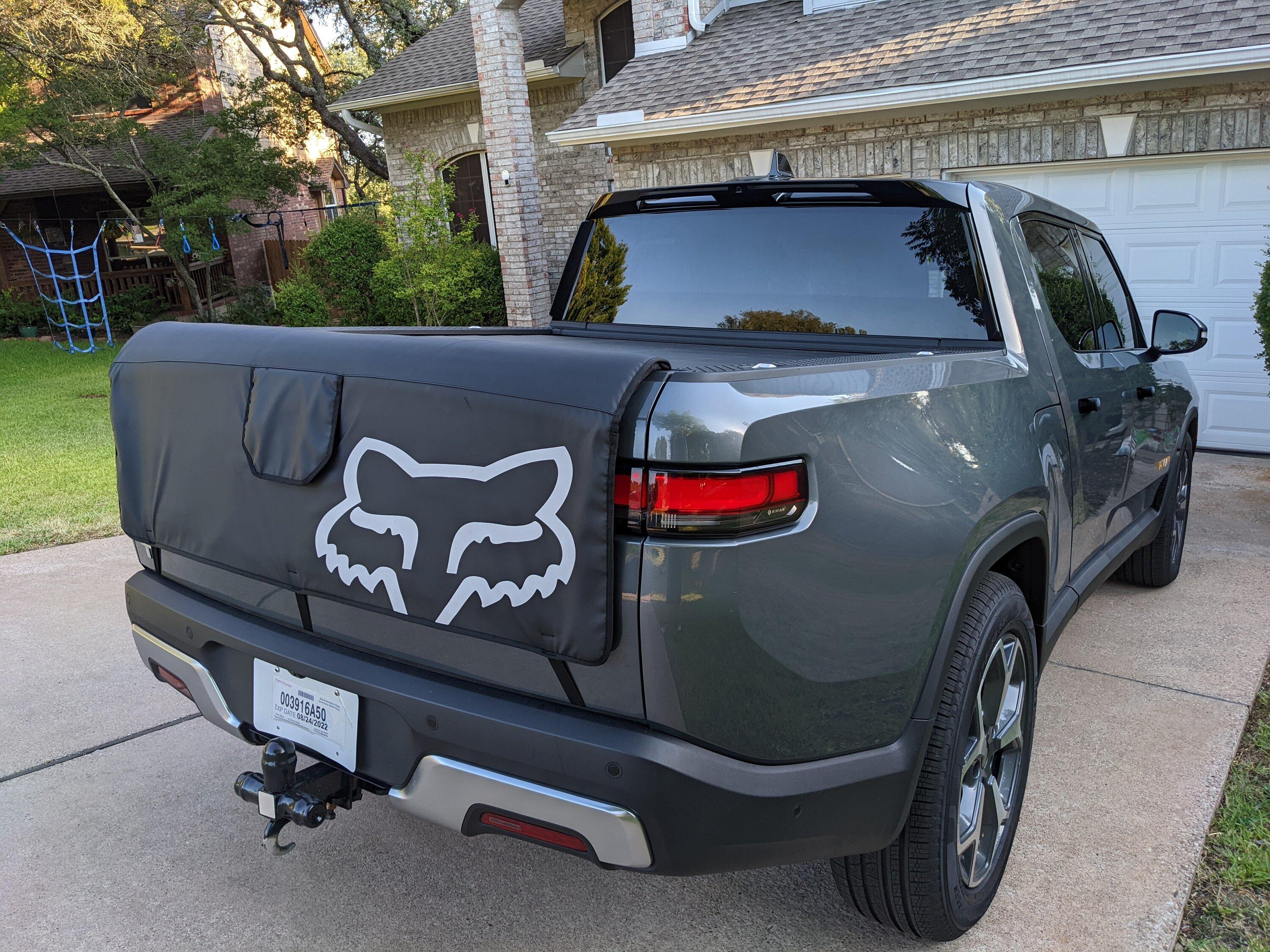 Rivian R1T R1S MTB Tailgate Pad PXL_20220711_125254477
