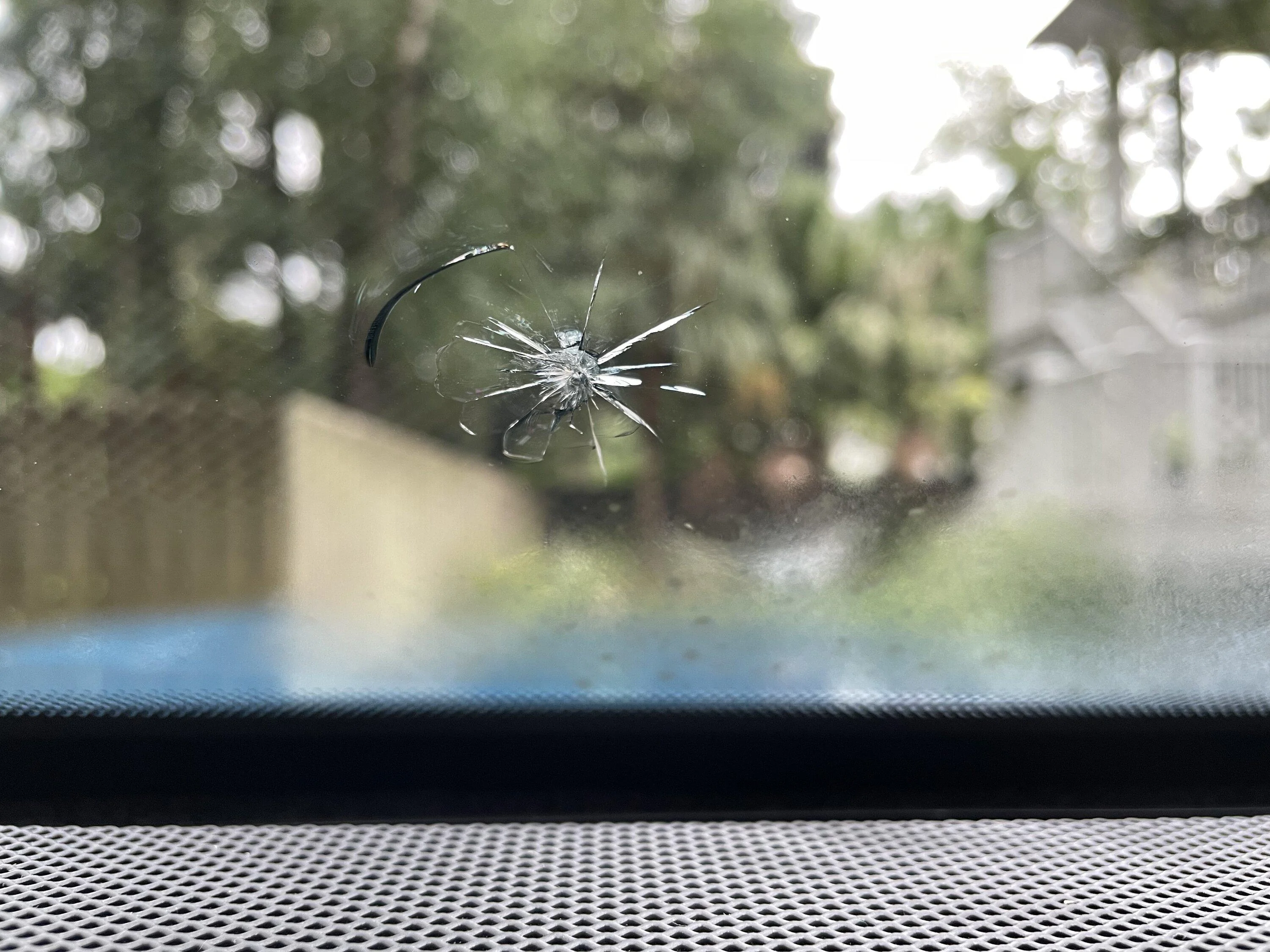 Rivian R1T R1S Cracked Windshield D2F57158-1F9F-4A64-917A-F629DCFAC985