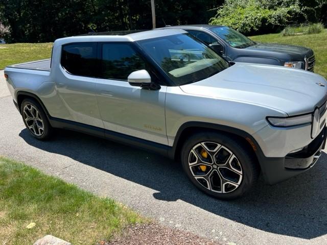 Rivian R1T R1S Will I be the only Rivian in New England? riv 2
