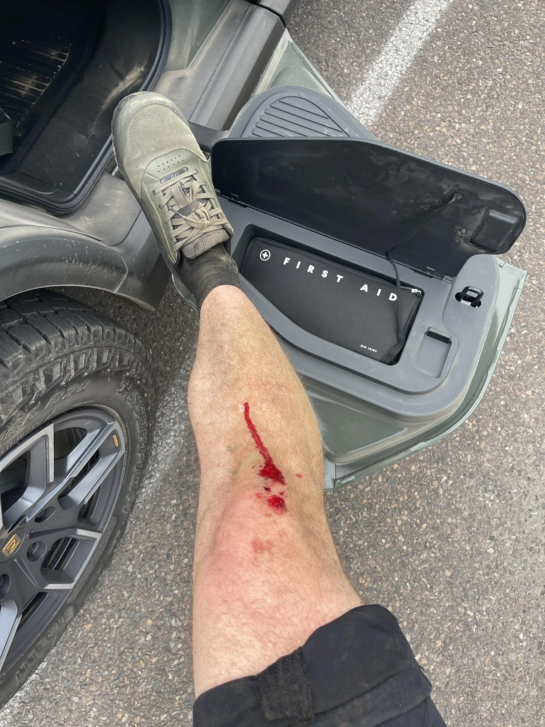 Rivian R1T R1S R1T and Mountain Biking DD8F6F7D-842A-4ED7-A3B9-77CFFF0F12E7