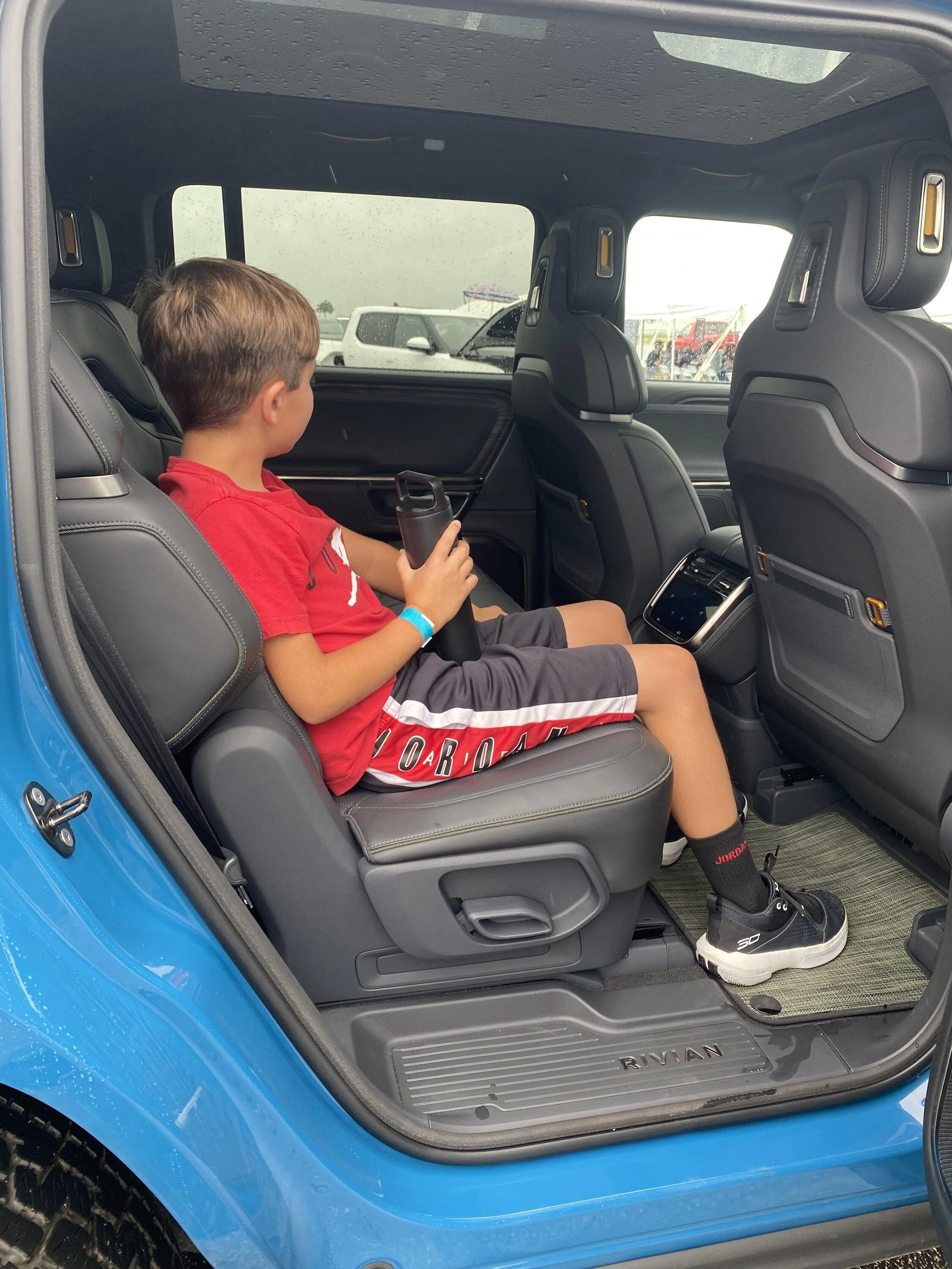 Rivian R1T R1S R1S Photos From Rivian Employee Family Day tempImageX9l5F9