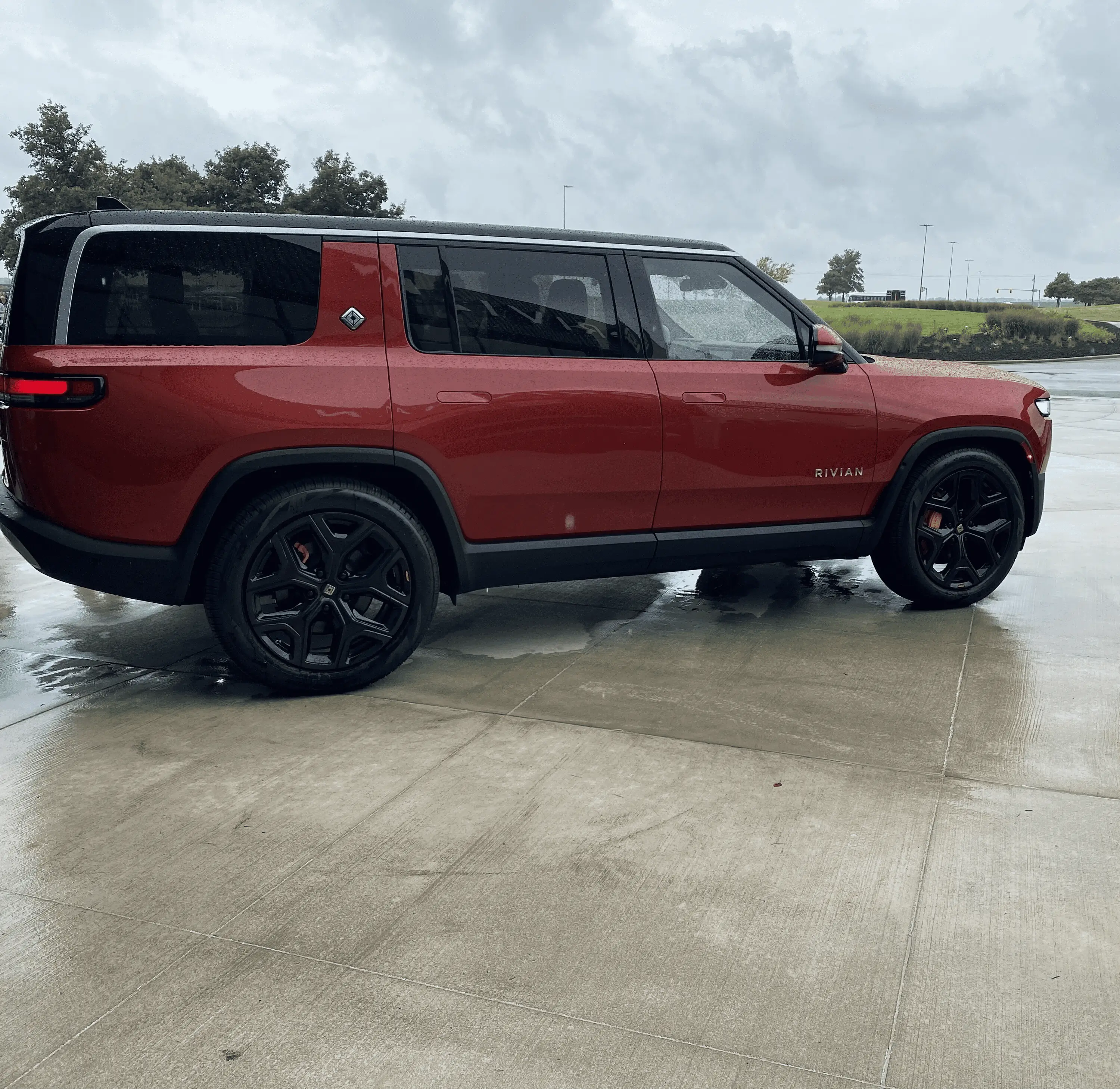 Rivian R1T R1S R1S Photos From Rivian Employee Family Day 1658101296410