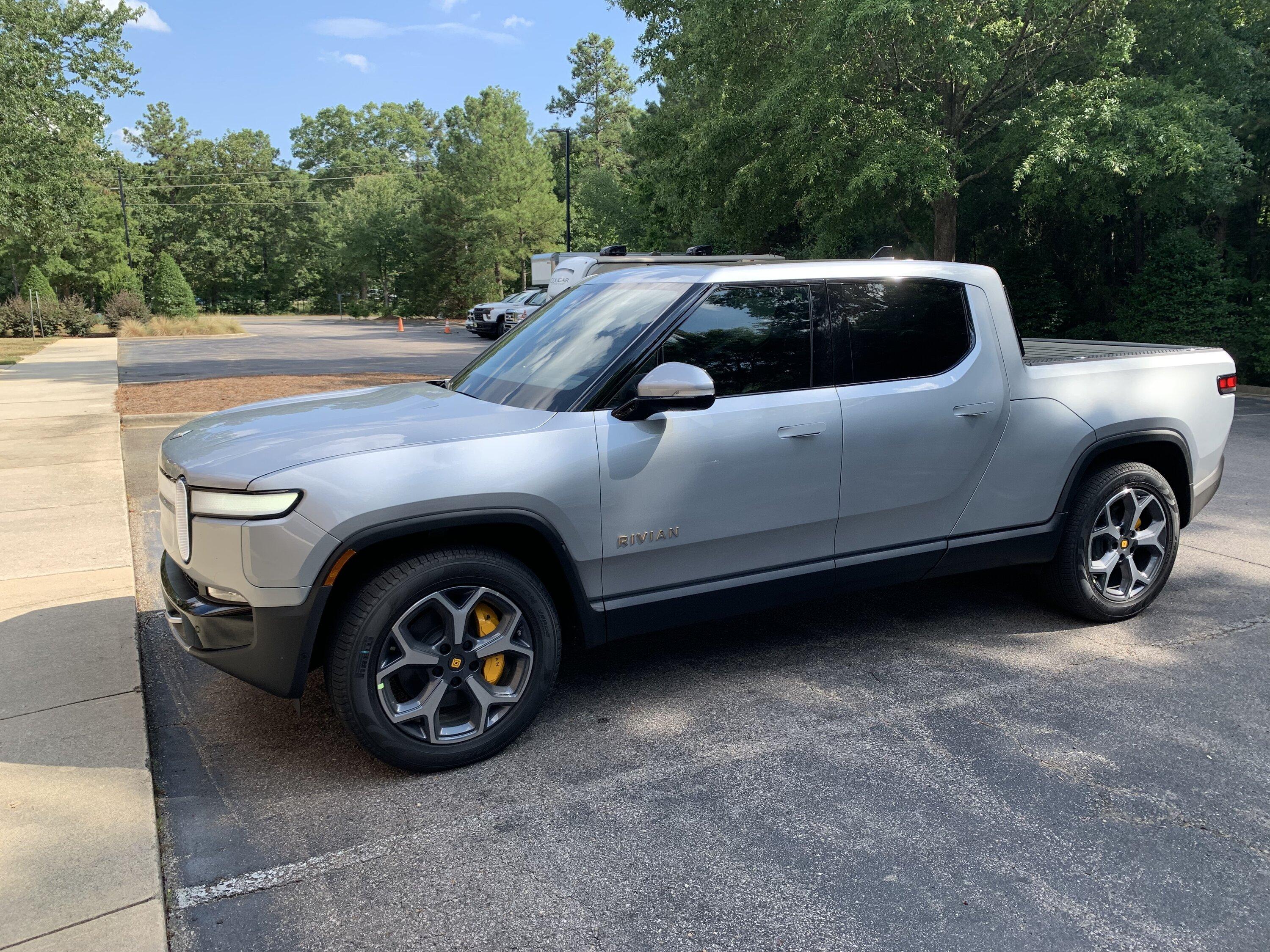 Rivian R1T R1S Pics without aero covers? FEED71E5-25E1-4328-A316-1601F3EE4EF6