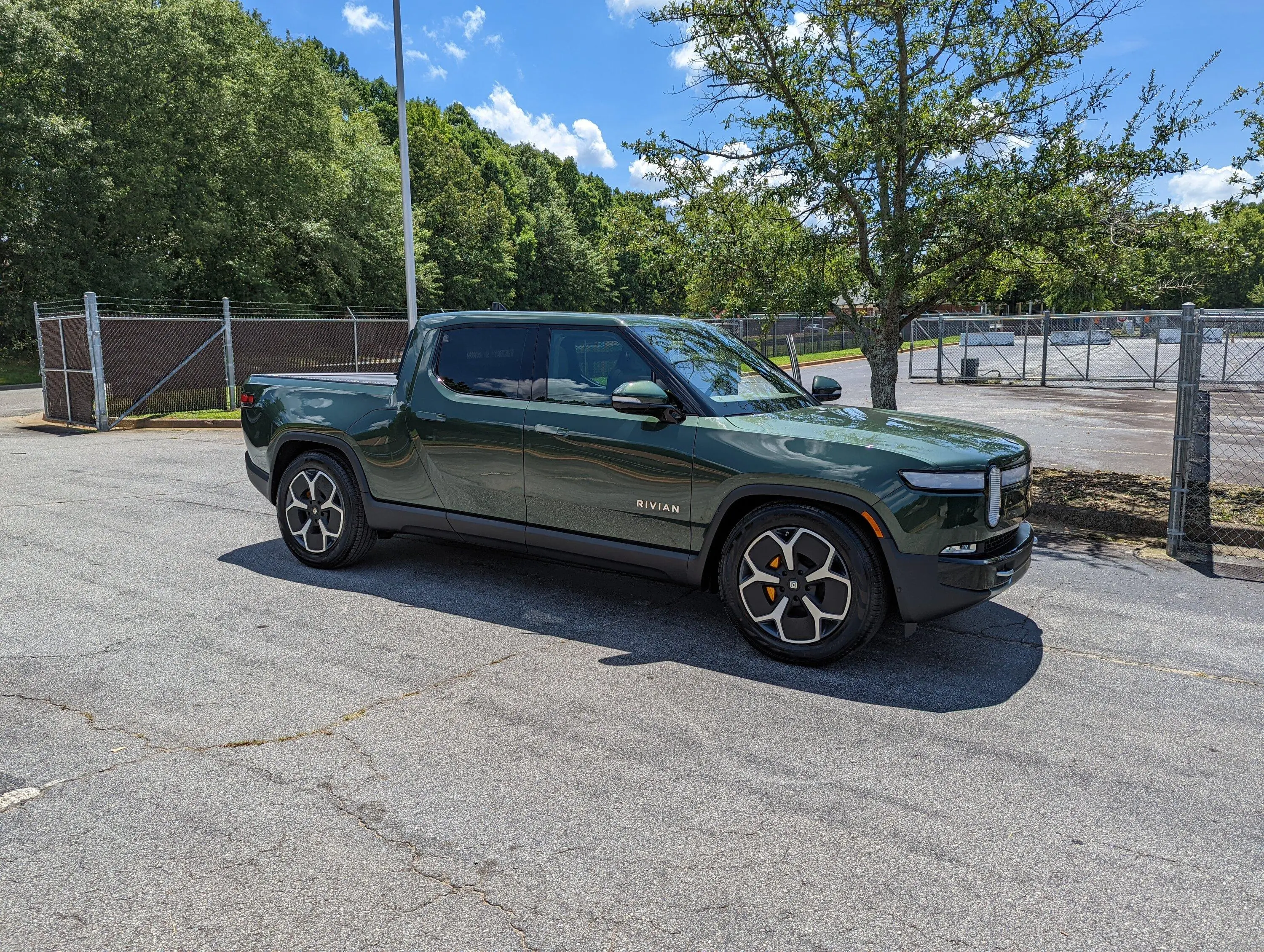 Rivian R1T R1S South Carolina, anyone? PXL_20220728_164209630