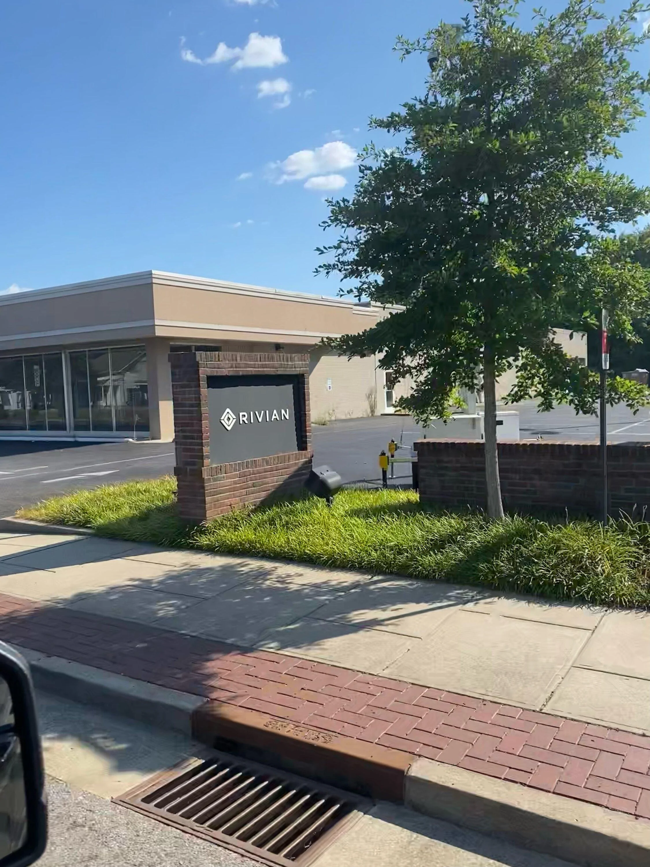 Rivian R1T R1S Alone in Alabama? 57AFA5A3-0515-4956-9454-B726FB6EB773