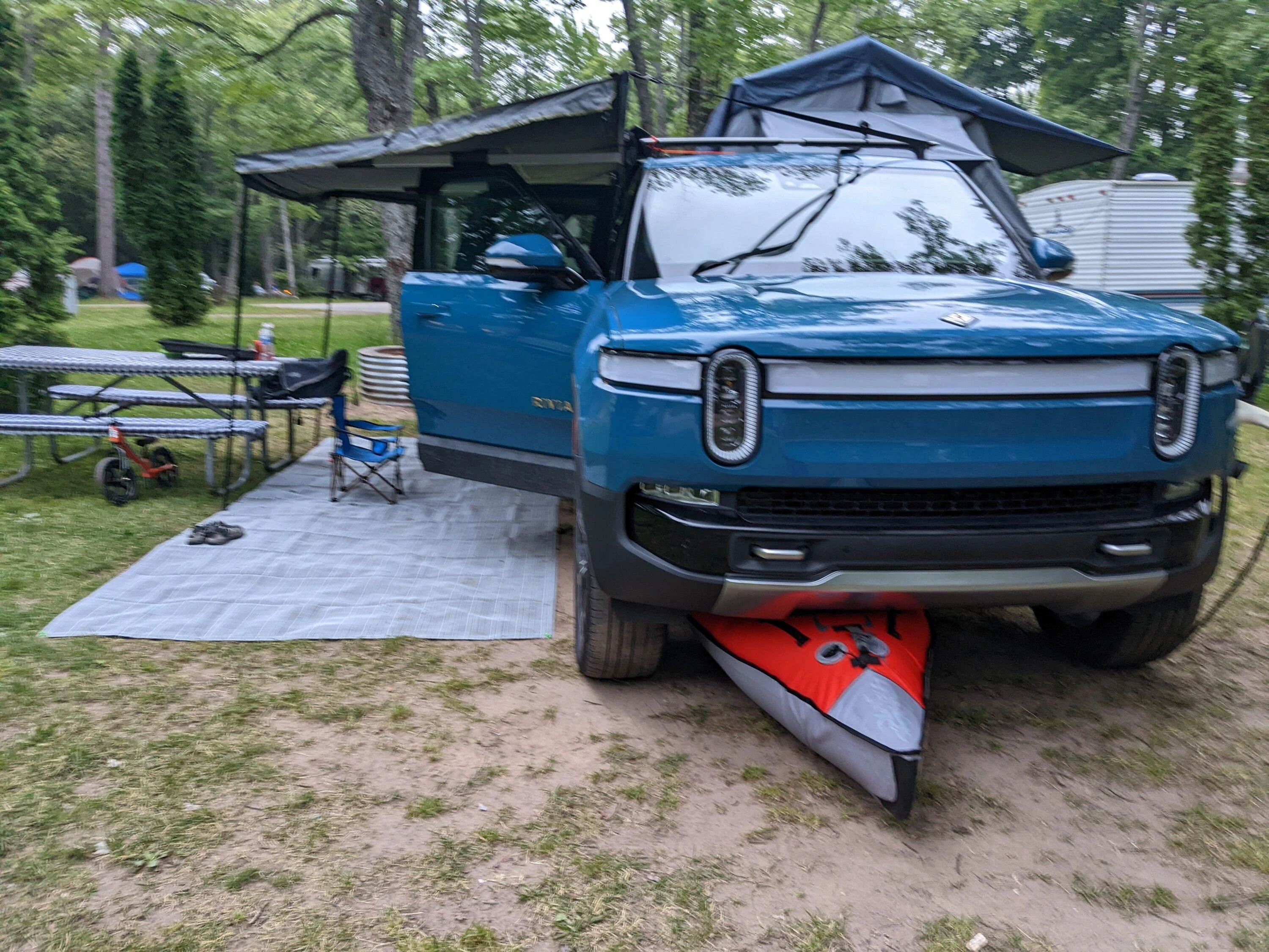 Rivian R1T R1S Not really an “Adventure” vehicle PXL_20220725_002534818
