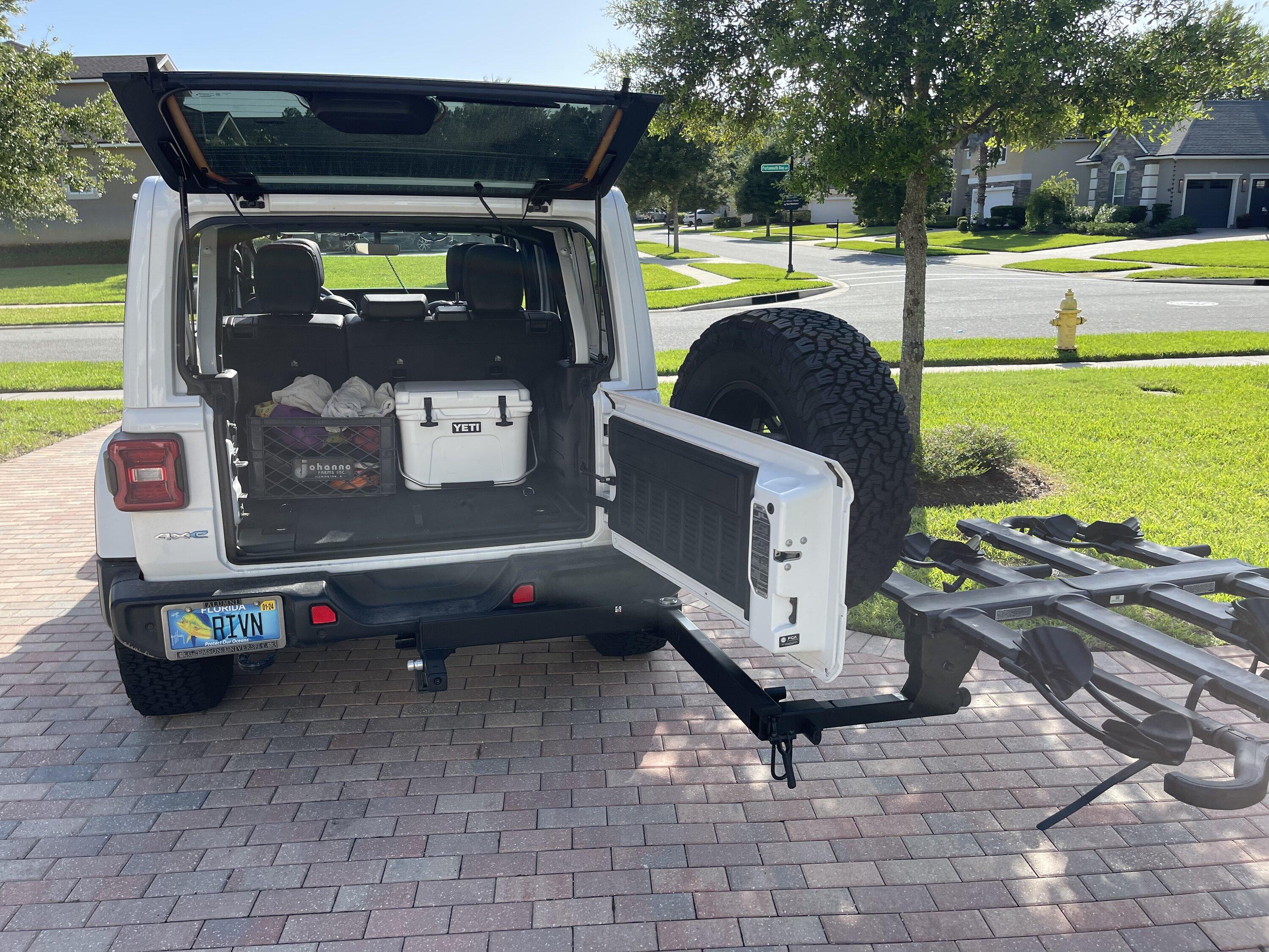 Rivian R1T R1S Kuat NV2 bike rack on R1T 82F3E682-18CD-4A30-8870-D98927262DB5