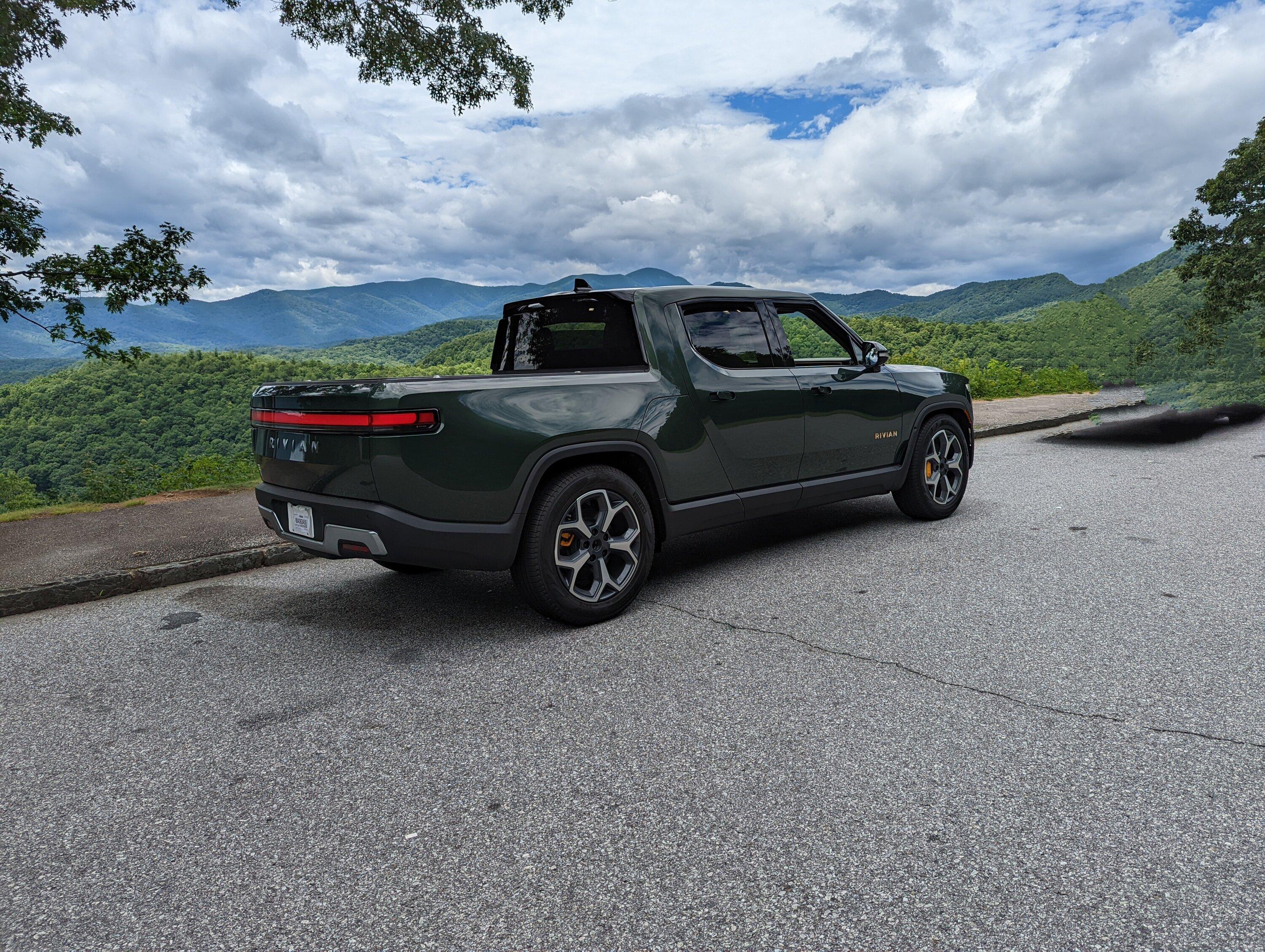 Rivian R1T R1S Green on Green on Blue 183 Mile Road Trip & Pure Driving Bliss on Blue Ridge Parkway, NC PXL_20220731_172731958~2