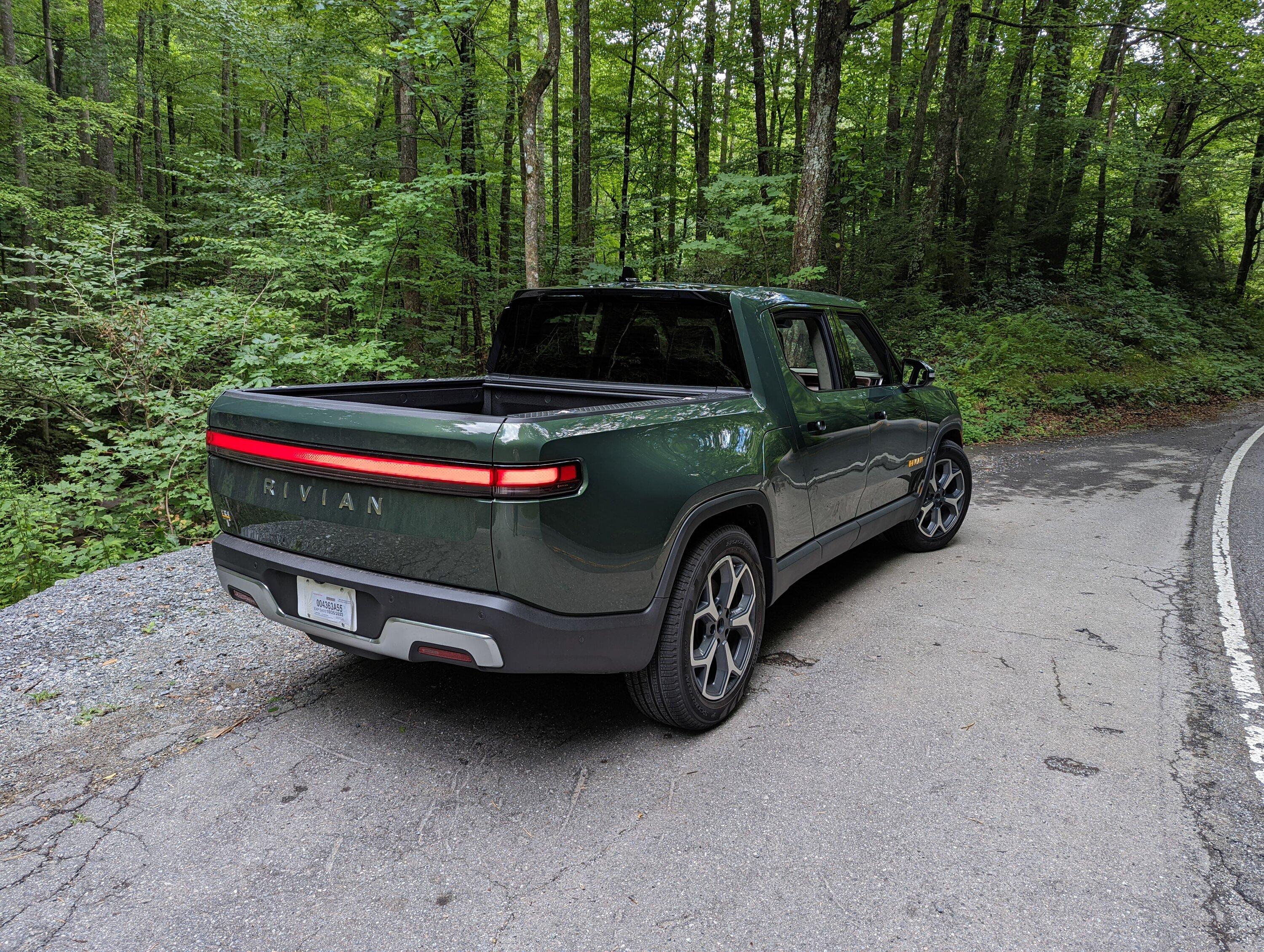 Rivian R1T R1S Green on Green on Blue 183 Mile Road Trip & Pure Driving Bliss on Blue Ridge Parkway, NC PXL_20220731_175934414