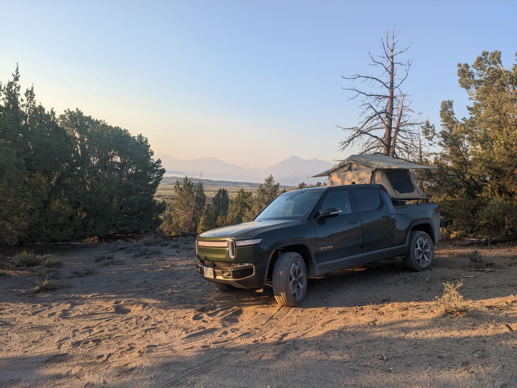 Rivian R1T R1S FOREST GREEN R1T Photos PXL_20220723_133729988