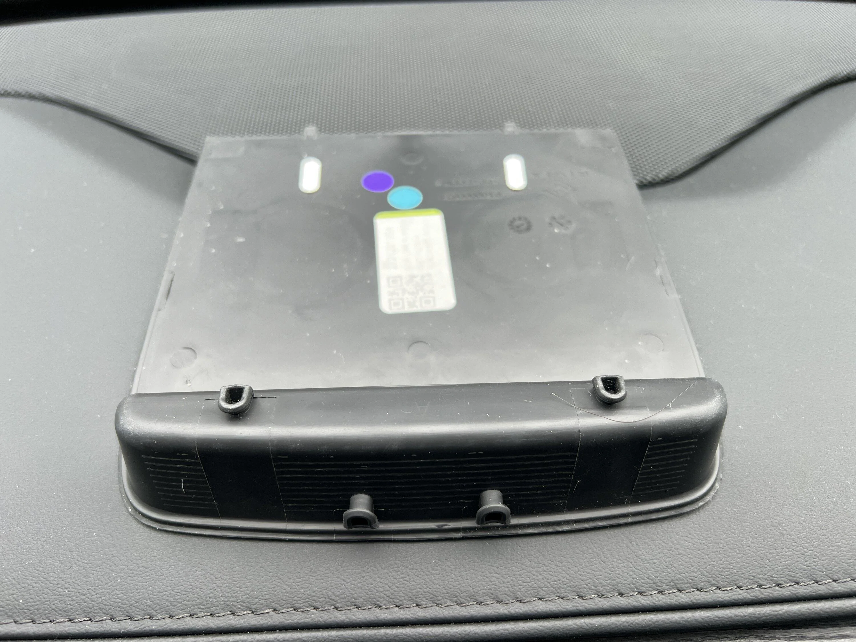 Rivian R1T R1S Working Magsafe / Magnetic Qi Wireless Charging Pad Install! - DIY Writeup IMG_0680