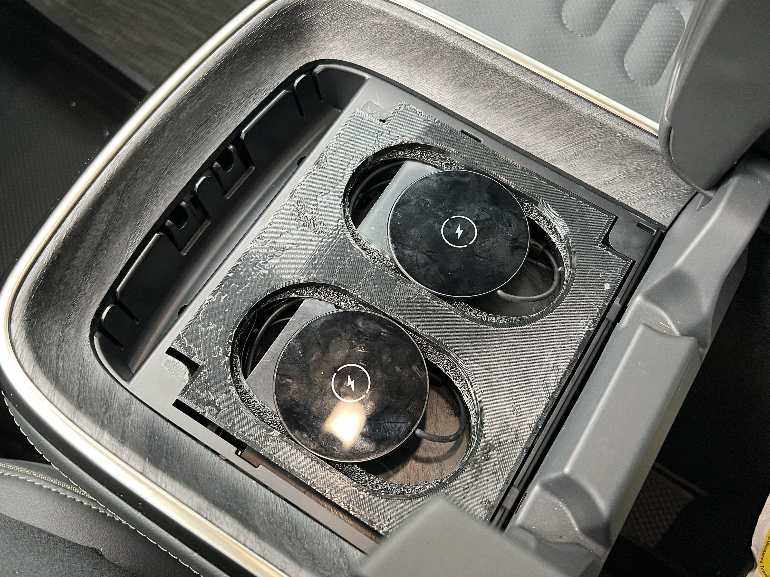 Rivian R1T R1S Working Magsafe / Magnetic Qi Wireless Charging Pad Install! - DIY Writeup IMG_0691.JPG