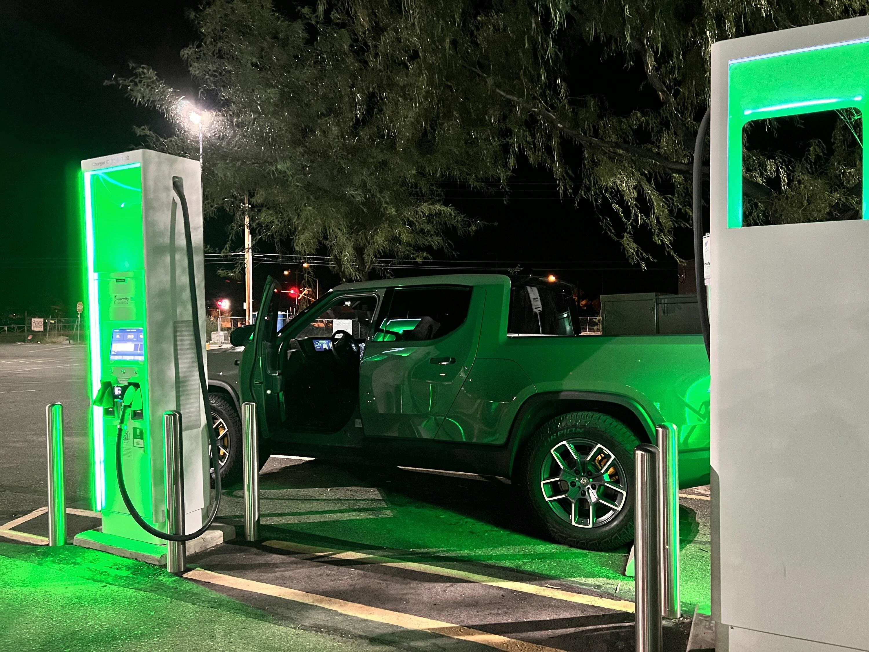 Rivian R1T R1S First EV road trip in my R1T… 2800 mile success! (photos added) 1b2867ef-8c0b-477d-a5ff-20e7d16dd25b-jpeg