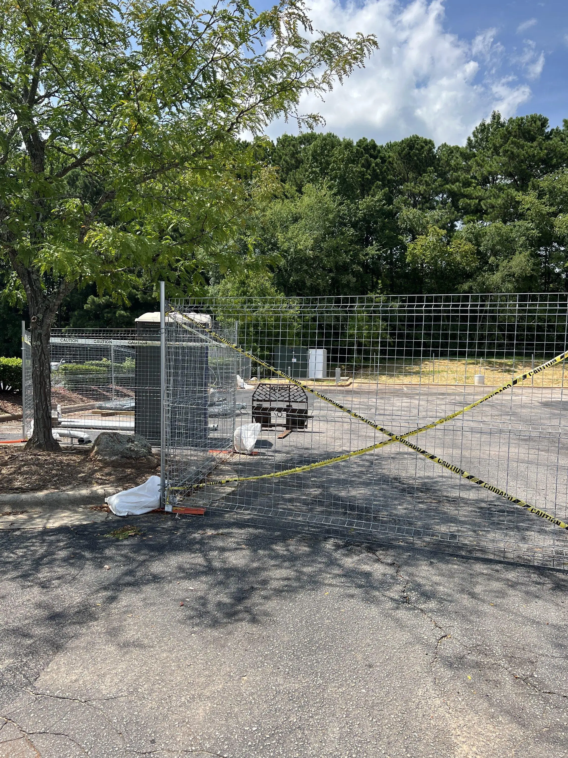 Rivian R1T R1S Photos of RAN Chargers construction in NC 8D4A3EC7-8DD0-4EDA-957A-F4B996182DC1