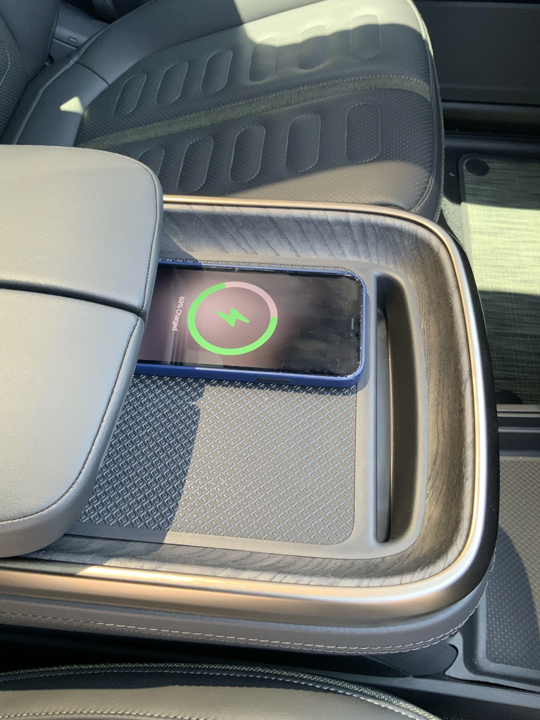 Rivian R1T R1S Working Magsafe / Magnetic Qi Wireless Charging Pad Install! - DIY Writeup C8E98691-D8F7-44FC-8E39-ACA143AD4B81
