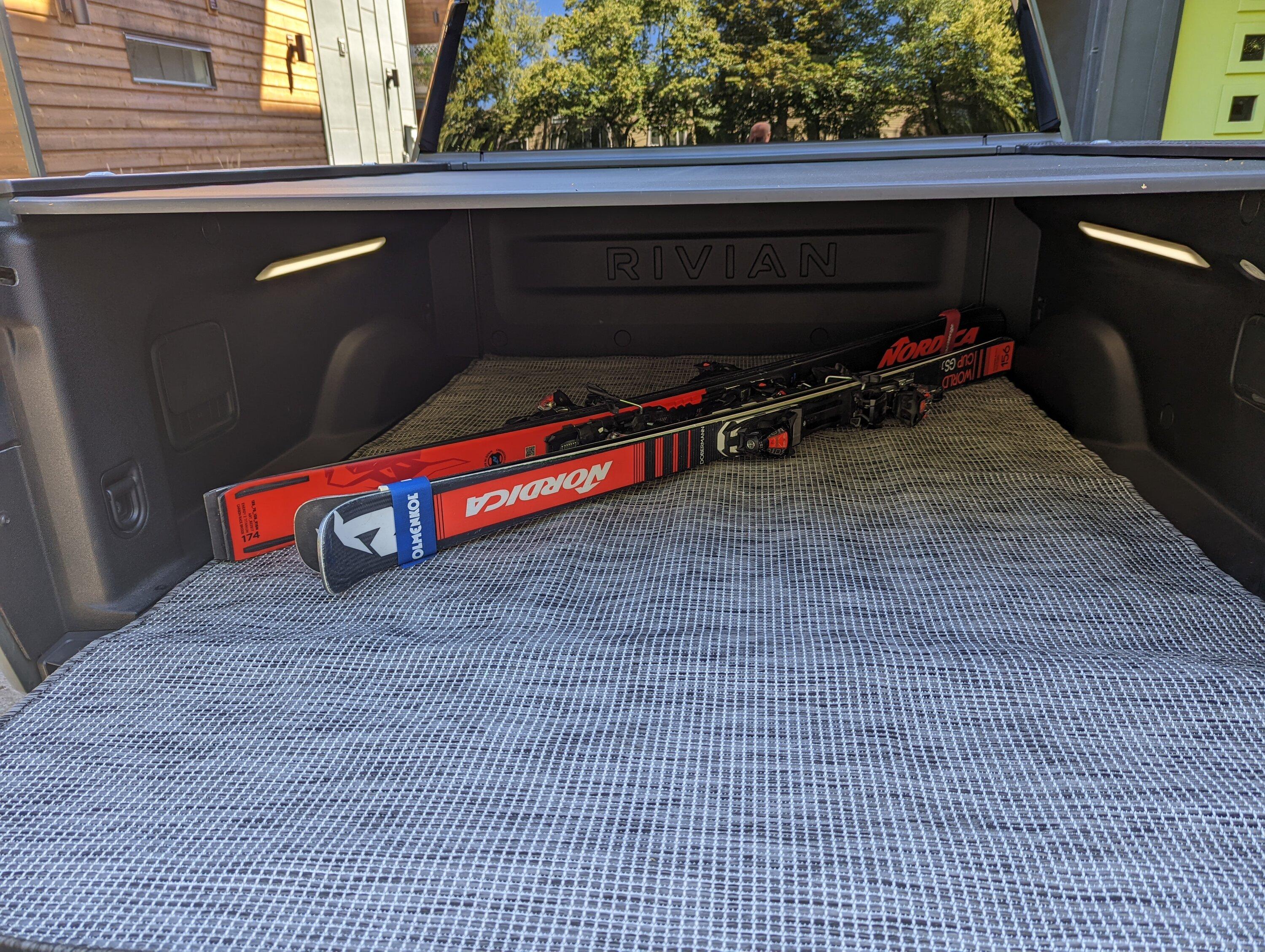 Rivian R1T R1S How are you planning to haul your ski / snowboard gear? PXL_20220805_215605563