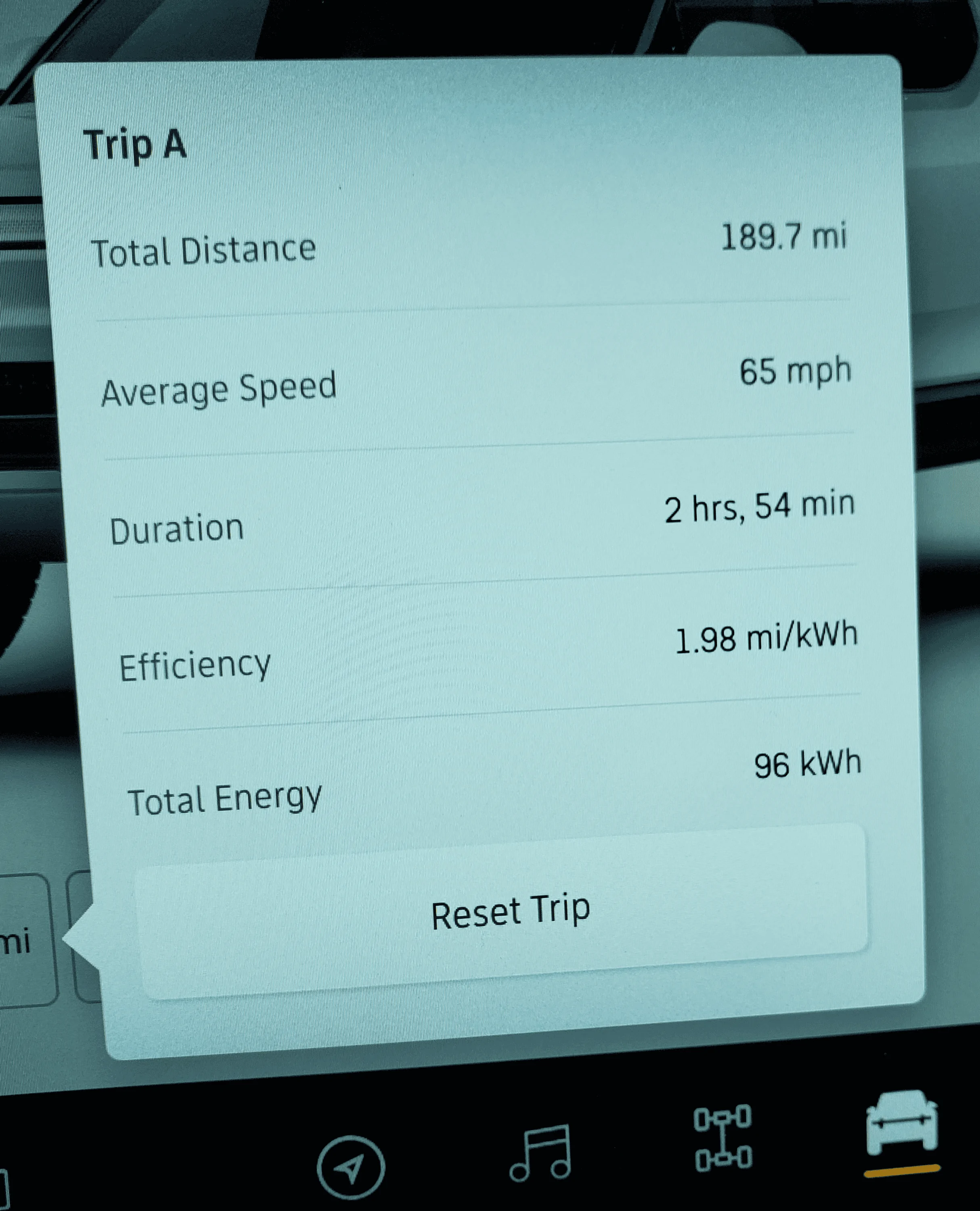 Rivian R1T R1S First Vegas Trip. Rivian R1T outperformed Tesla Model S, by a large margin! 1659835985485