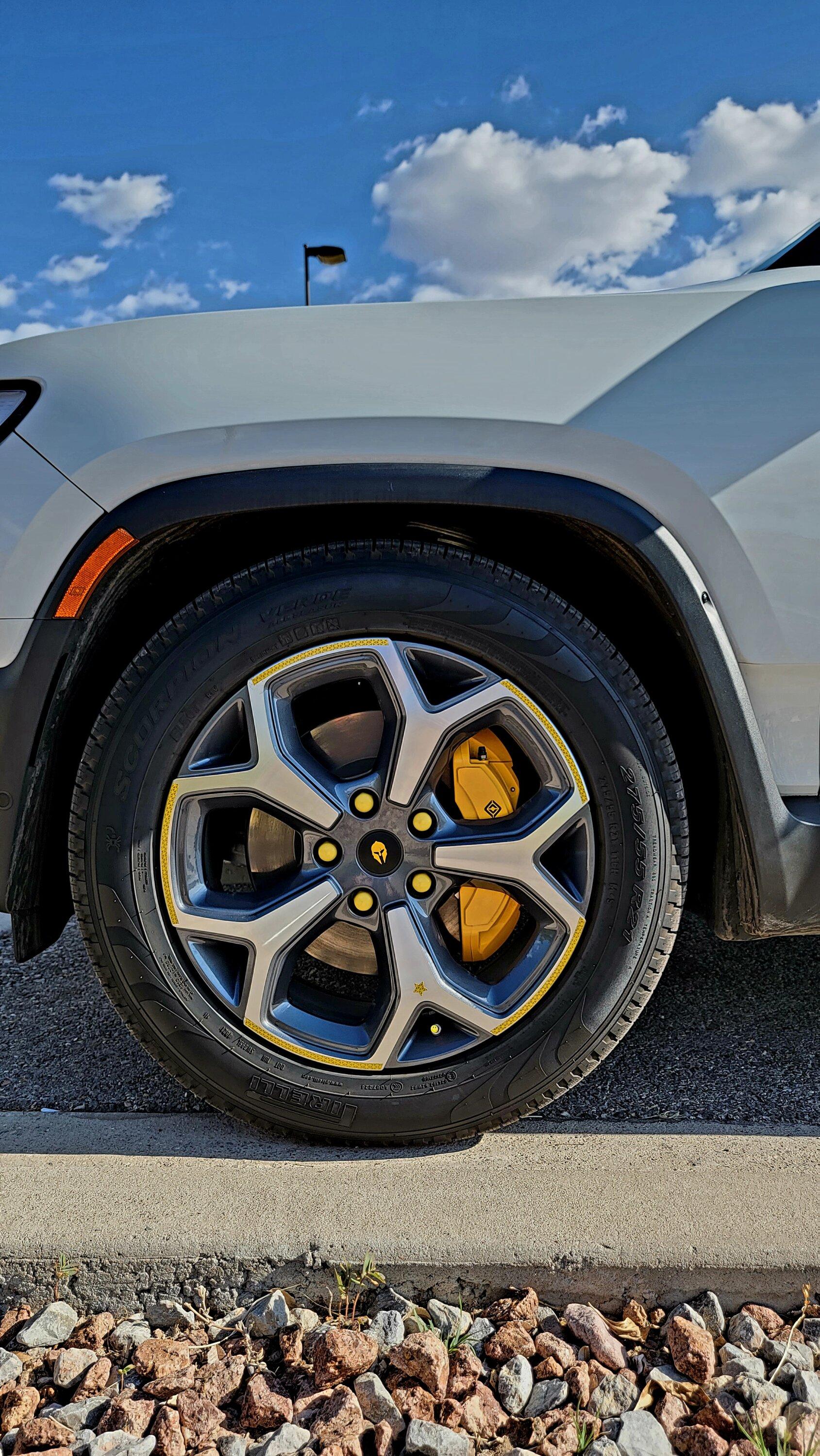 Rivian R1T R1S Pics without aero covers? 20220806_172558