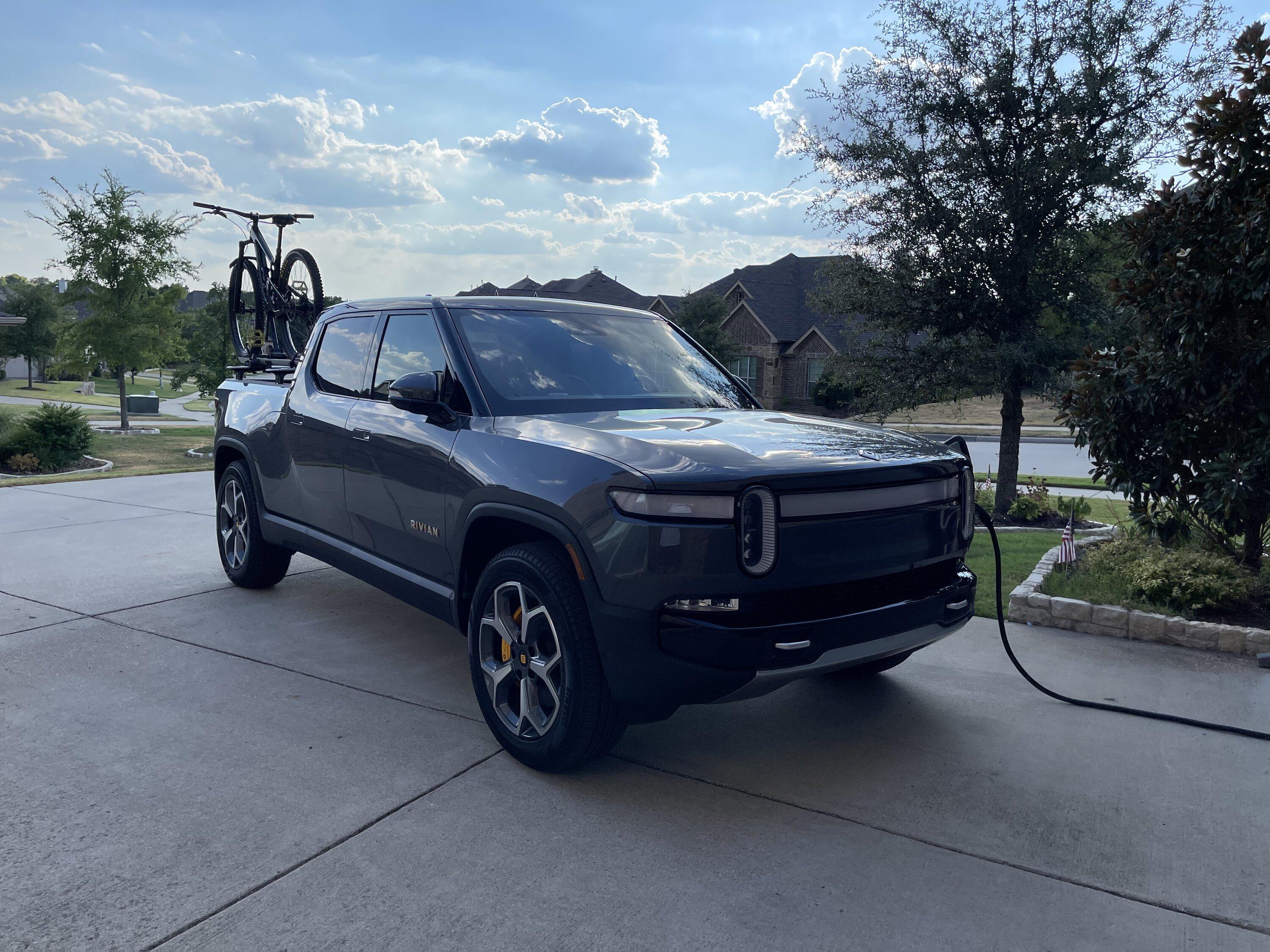 Rivian R1T R1S Texas Roll Call D5A2C6FF-F6AB-45F0-95CB-3C26427CDA3C