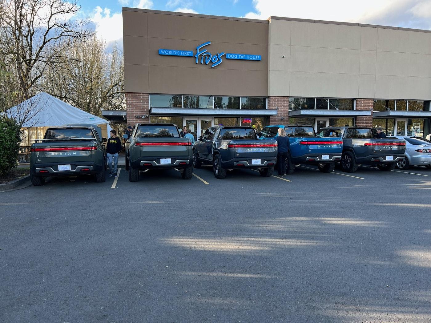 Rivian R1T R1S Worth The Ride (Portland Gathering) F-8165-4A3C-81FE-4DF0FBD0A568.jpeg?ixlib=rails-0.3