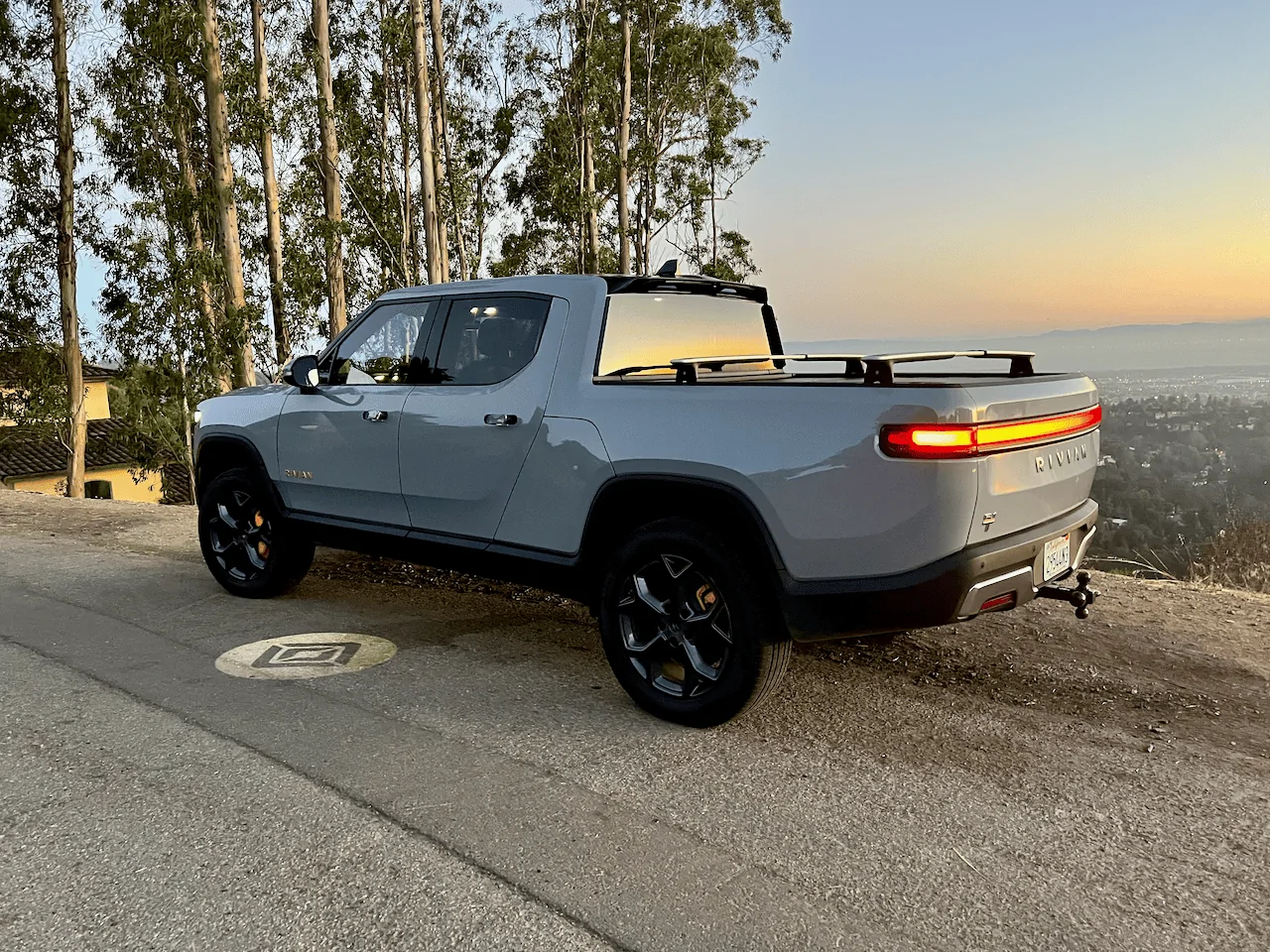 Rivian R1T R1S Satin Black Powder Coated Rivian Factory 21" Wheels IMG_3400 (1)