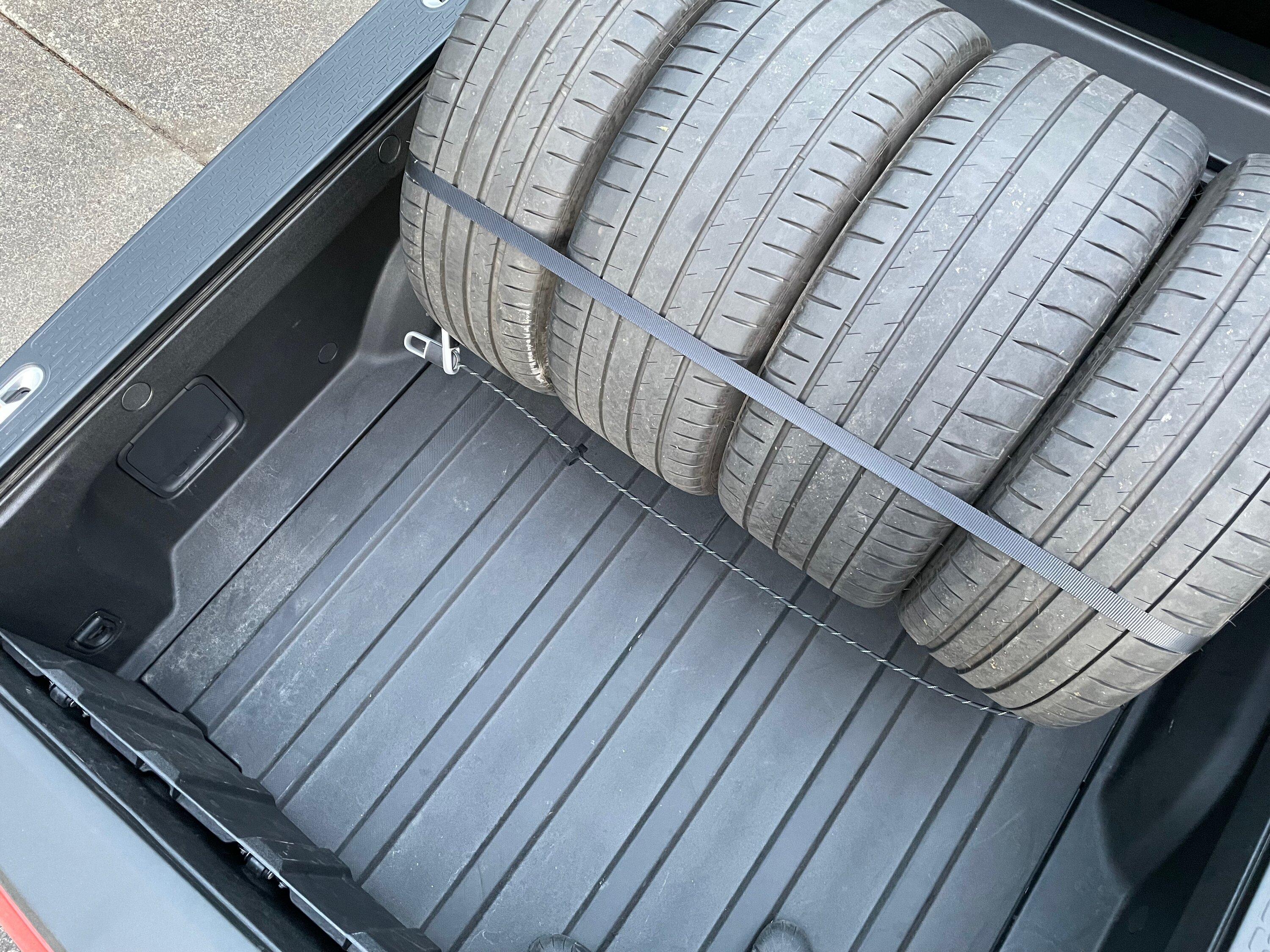 Rivian R1T R1S Towing a car (to and from the track) with R1T - my experience & report IMG_2623