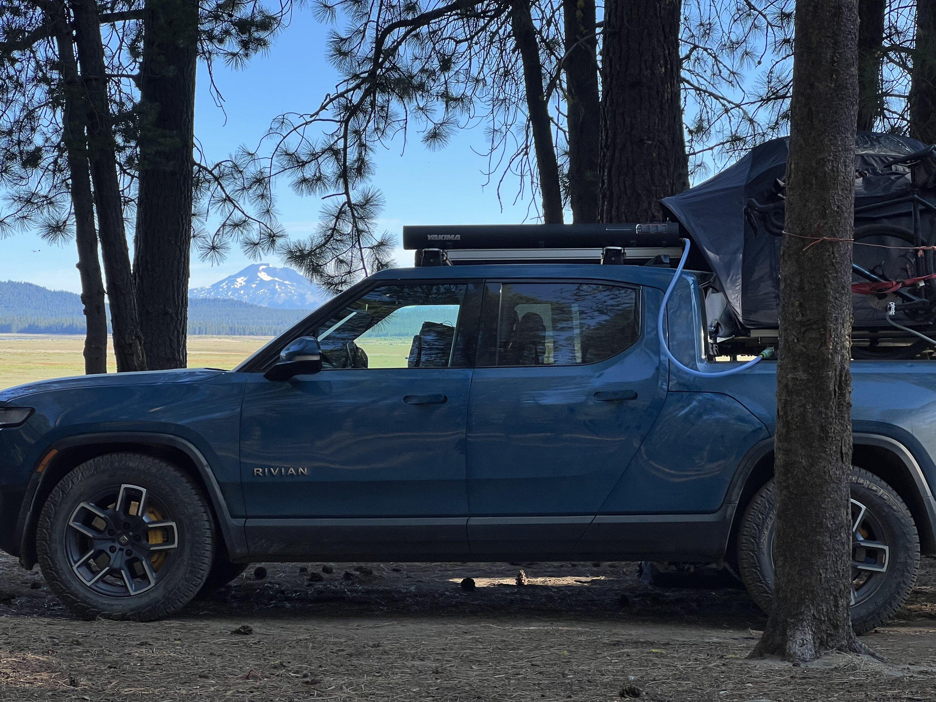 Rivian R1T R1S Fresh battle scar to my R1T from overlanding/off-roading weekend 2CFBCD1C-5228-44FA-9789-E220787A9EF9