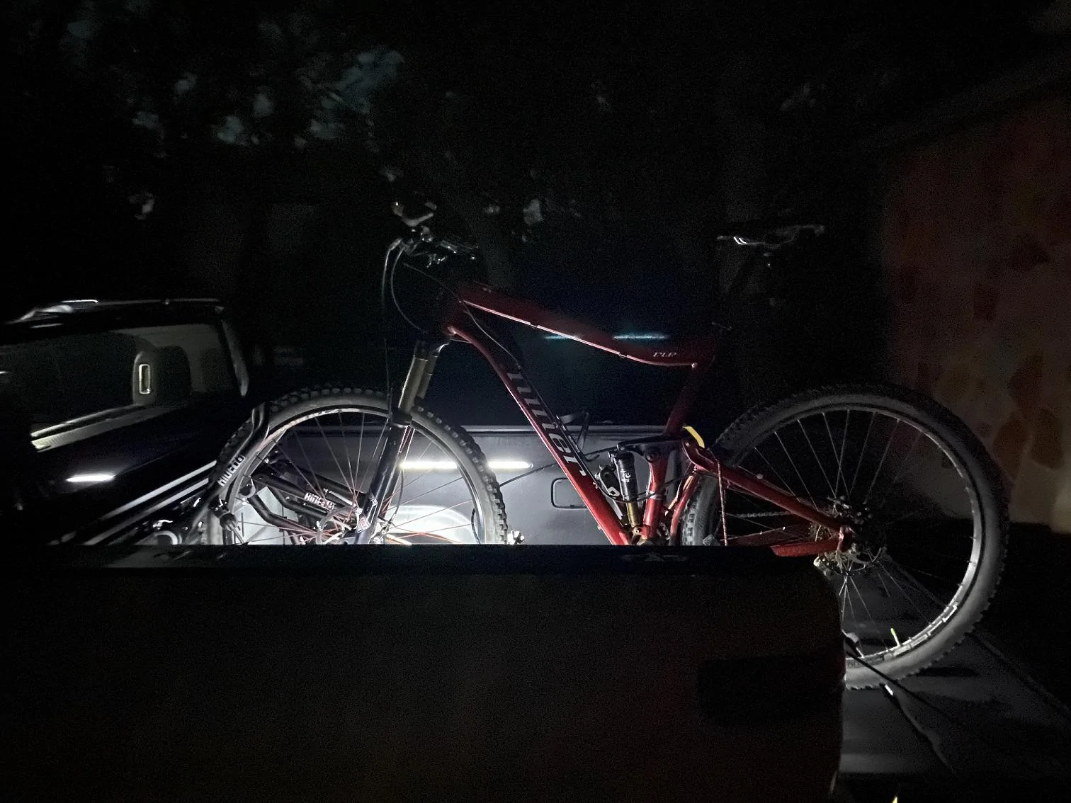 Rivian R1T R1S Ultimate MTB / Bike Carrier installed IMG_8166