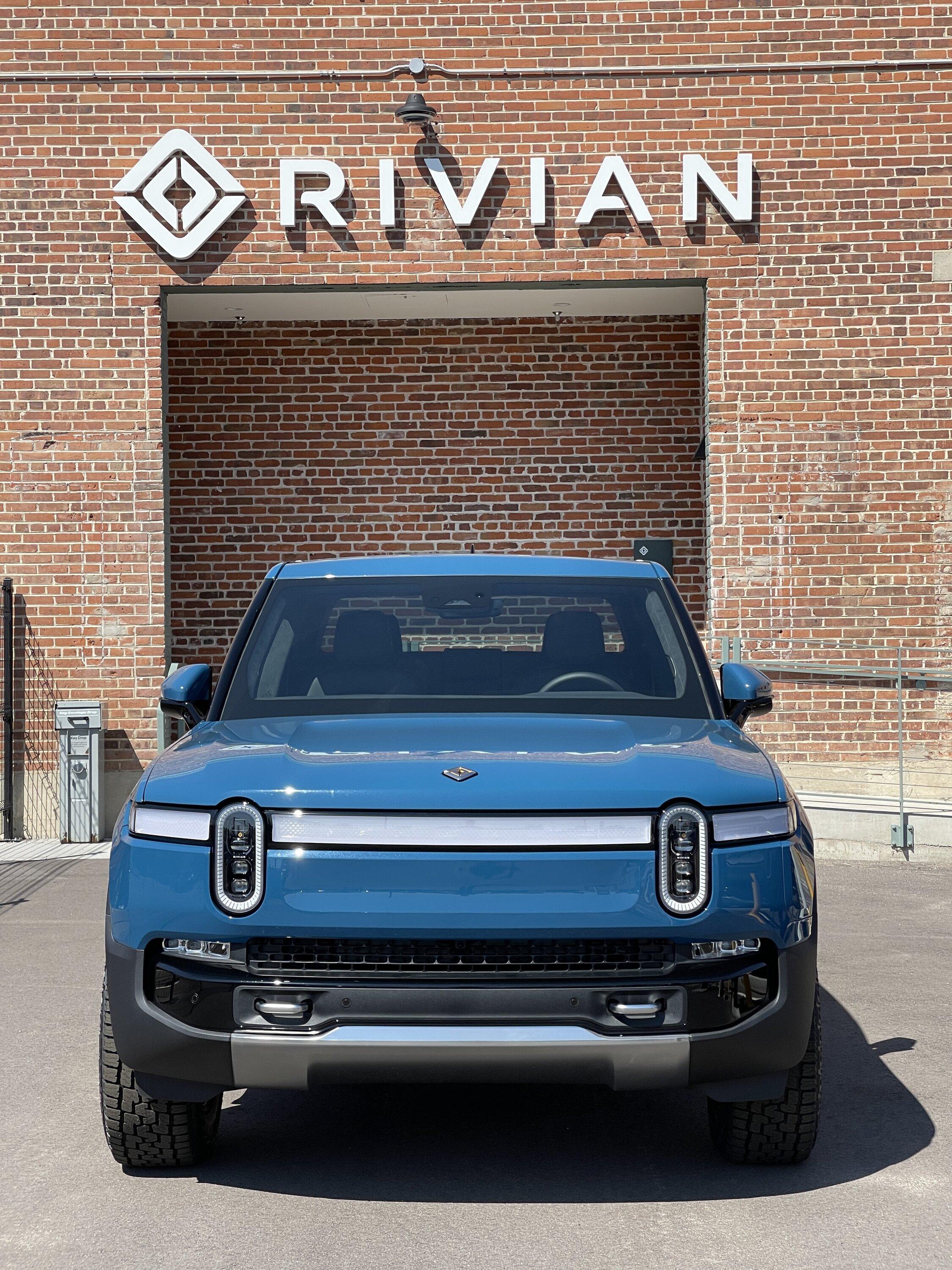 Rivian R1T R1S Oct-Dec 2022 Delivery Windows 971631C3-12AC-4D40-8DBA-178ECC510411