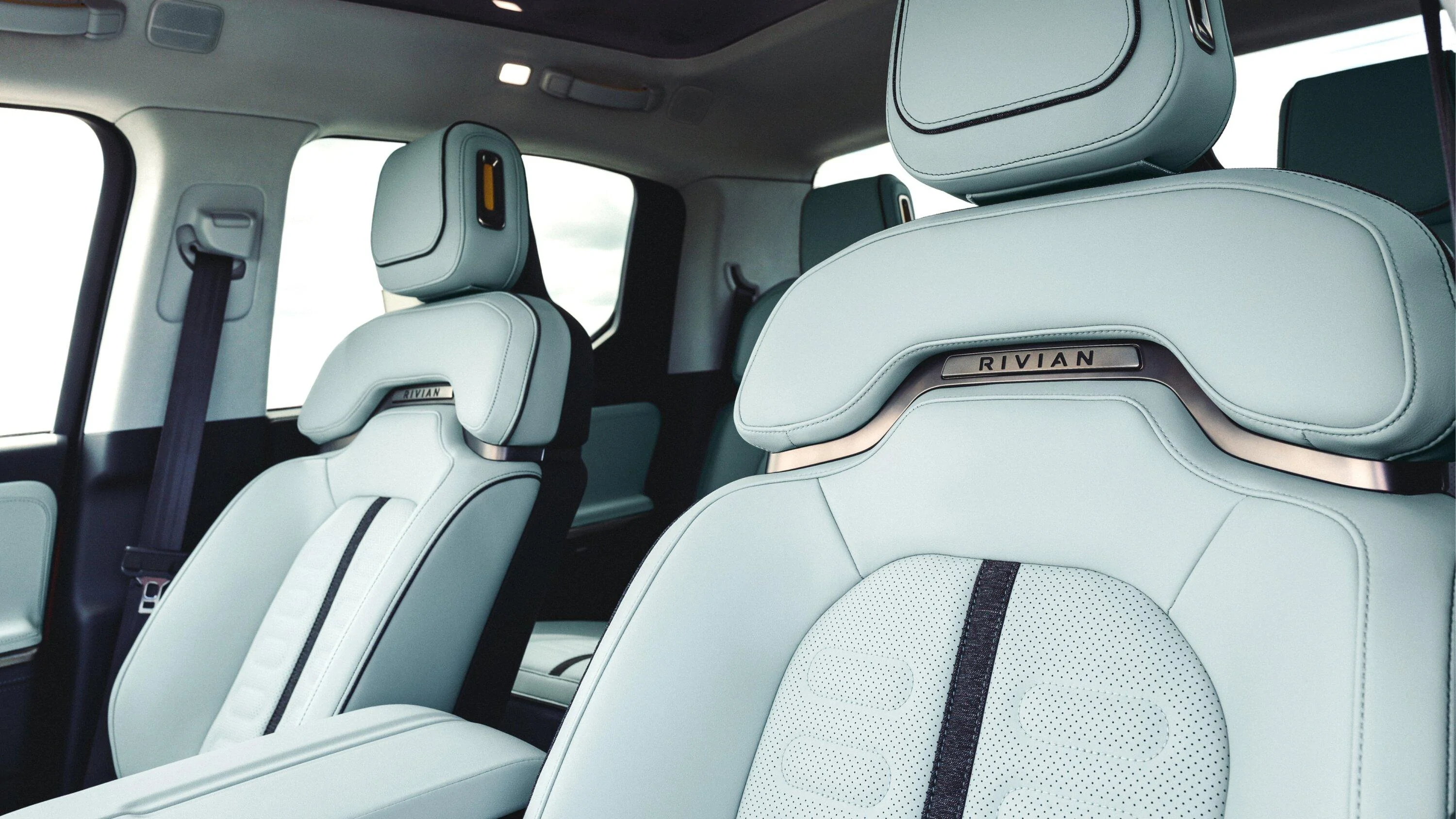 Rivian R1T R1S Email: Ocean Coast Design Update – Dark Ash Wood or Wrapped Vegan Leather FadzpWEUUAAdcP