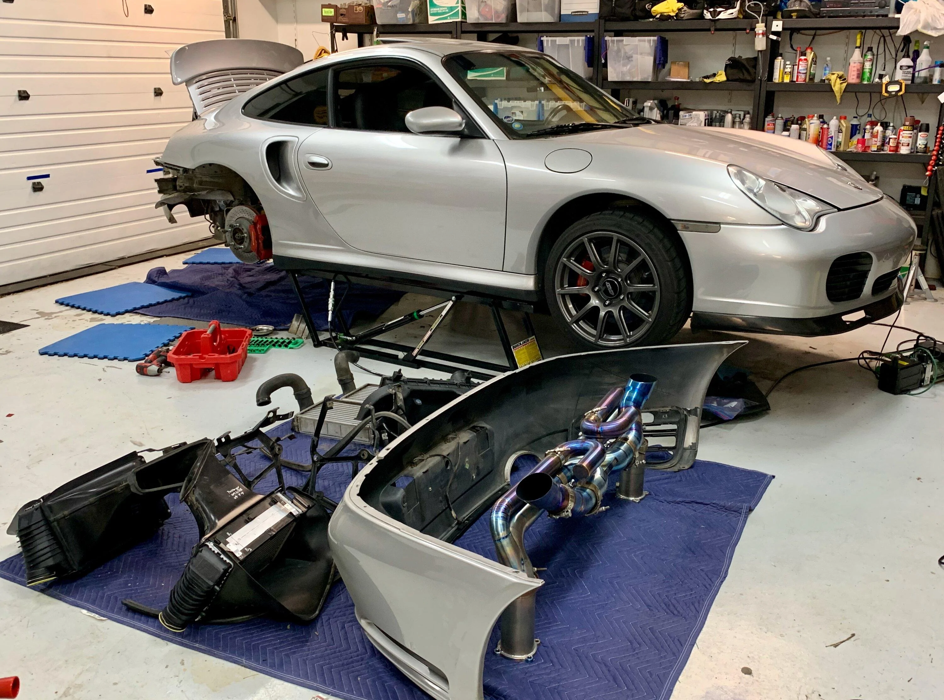 Rivian R1T R1S EV Sportline Jack Pad Puck 996 quickjacks exhaust unobtanium apart - 1