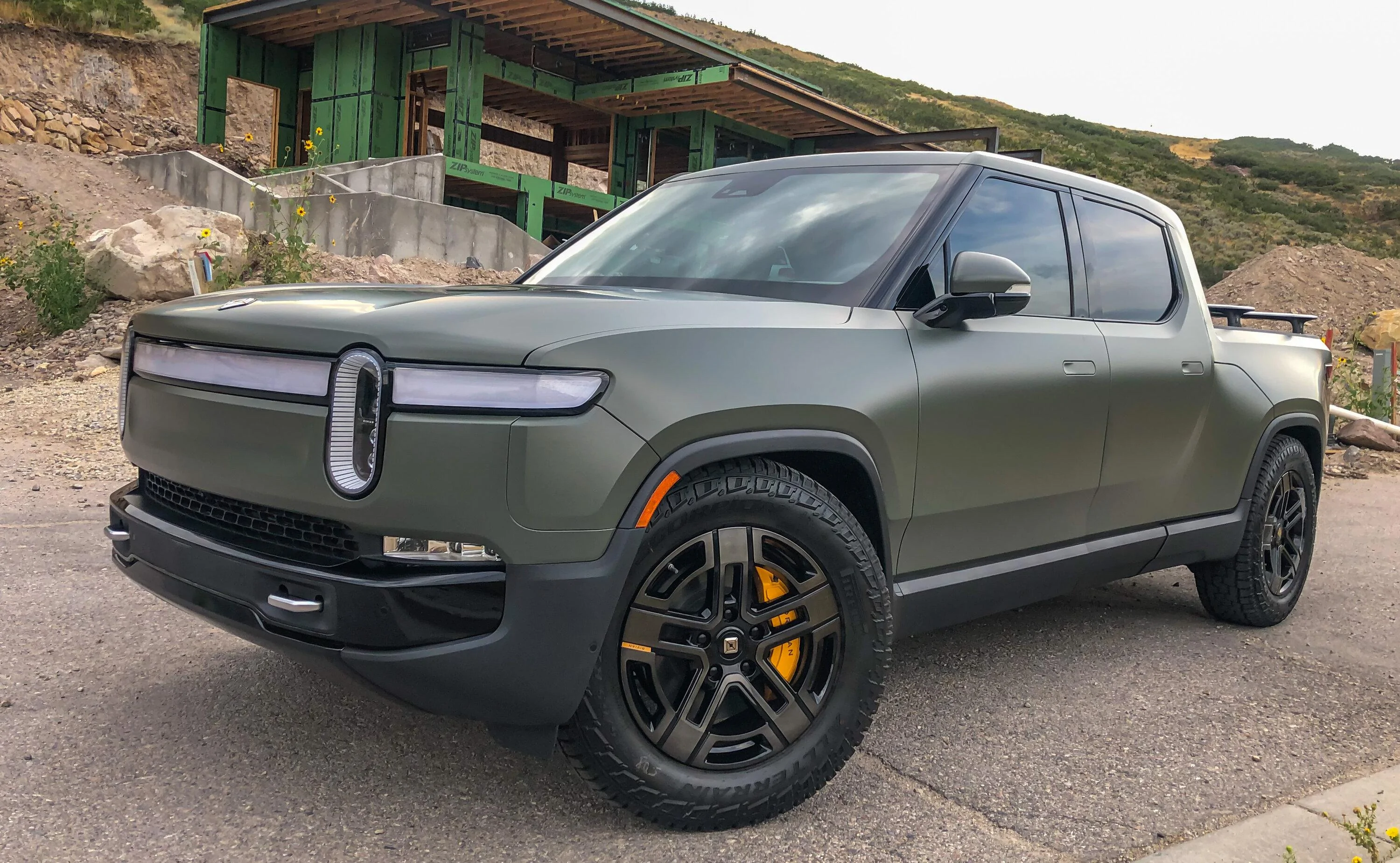 Rivian R1T R1S Glad I kept the R1T Rivian 4Hrsmn PPF-1