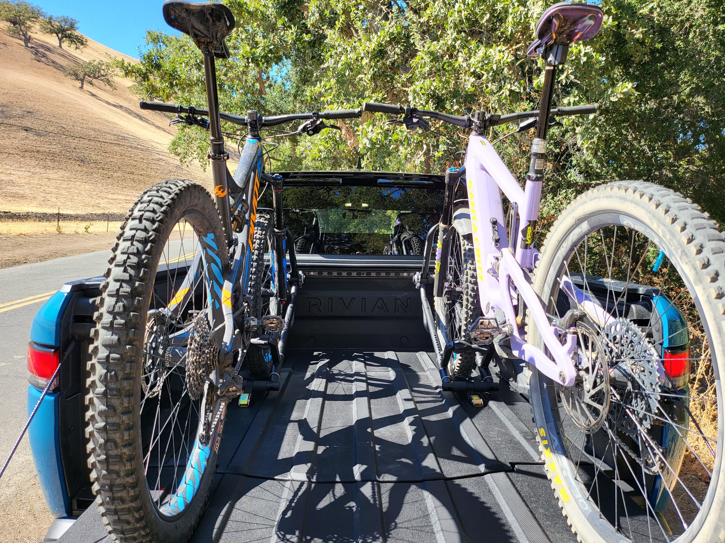 Rivian R1T R1S Ultimate MTB / Bike Carrier installed 20220812_162657