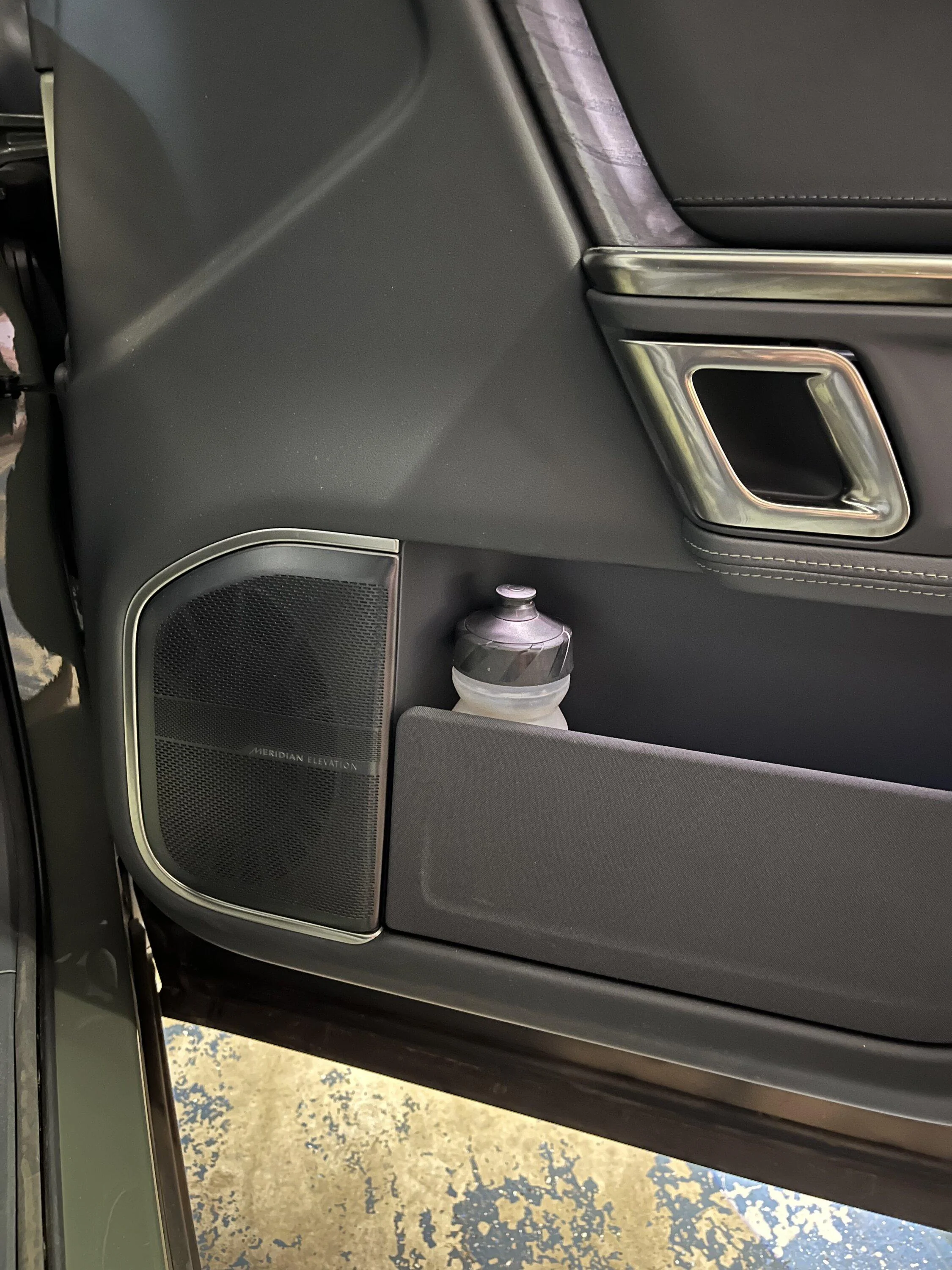 Rivian R1T R1S What reusable water bottle actually fits in the R1T/R1S? F1869B0E-EC55-4C4B-9DE7-1A3ECCE6D191
