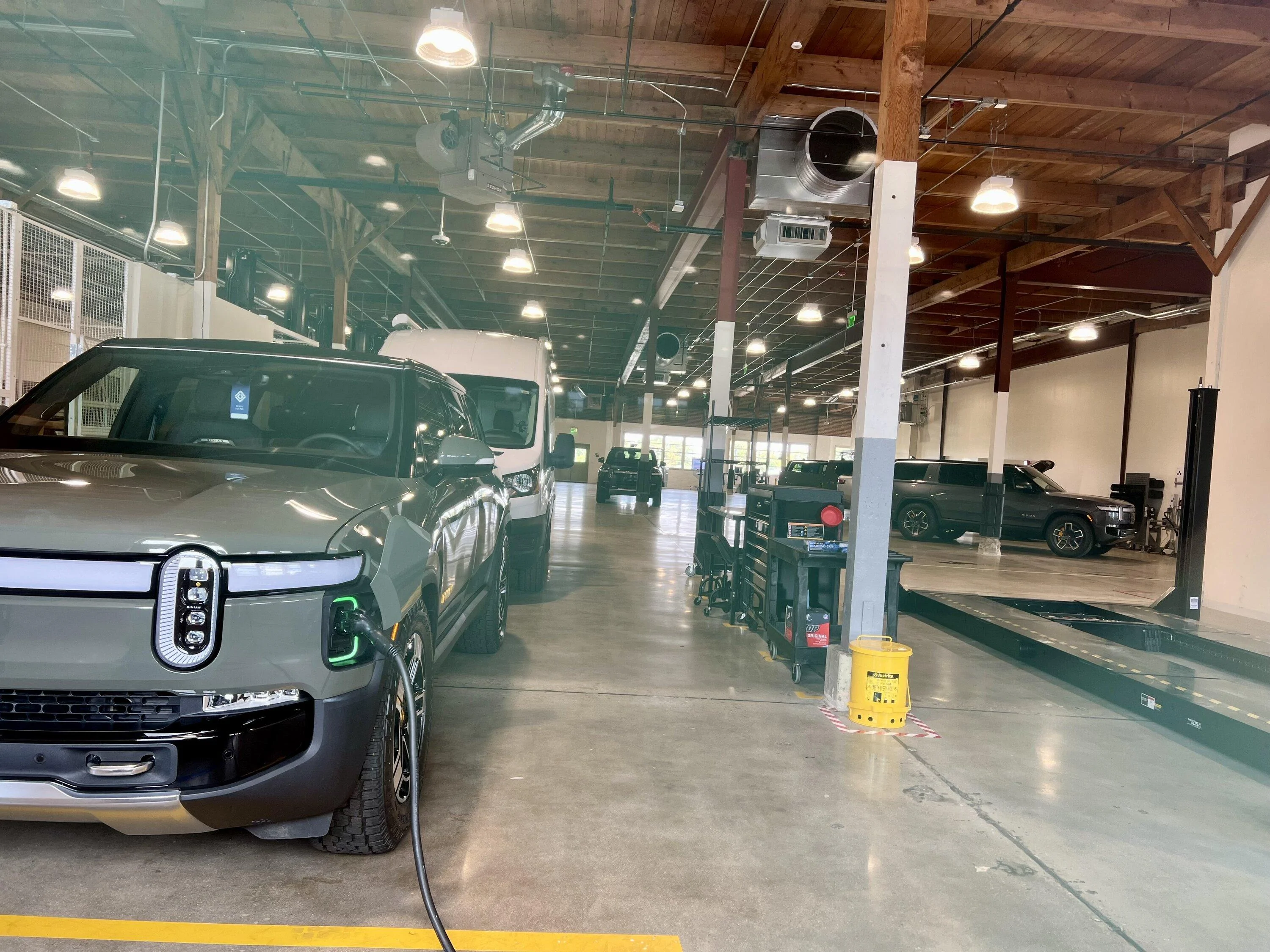 Rivian R1T R1S Colorado Checking In IMG_1816
