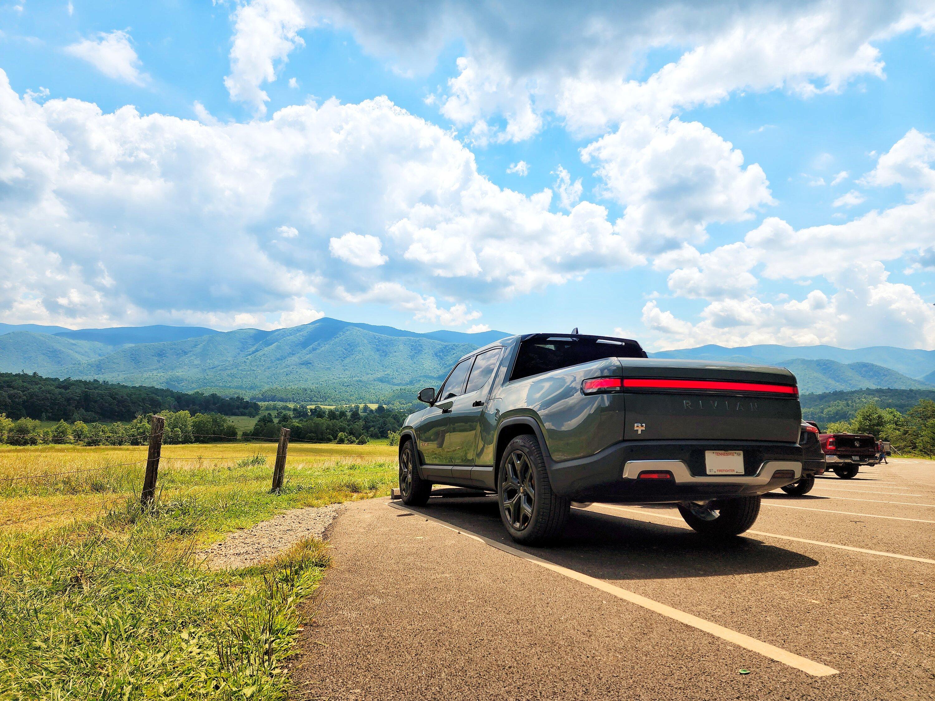 Rivian R1T R1S High Resolution Rivian Vehicle Image Request 20220813_131421-01